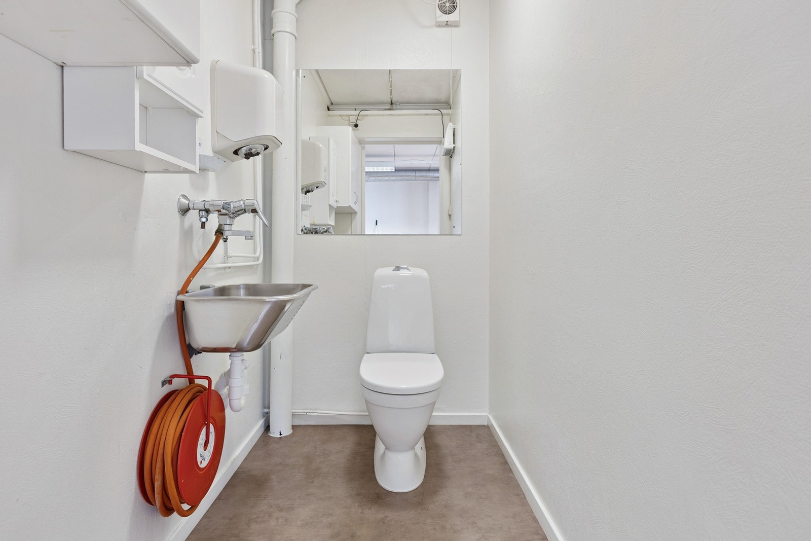 1 ets og bad Galleribilde