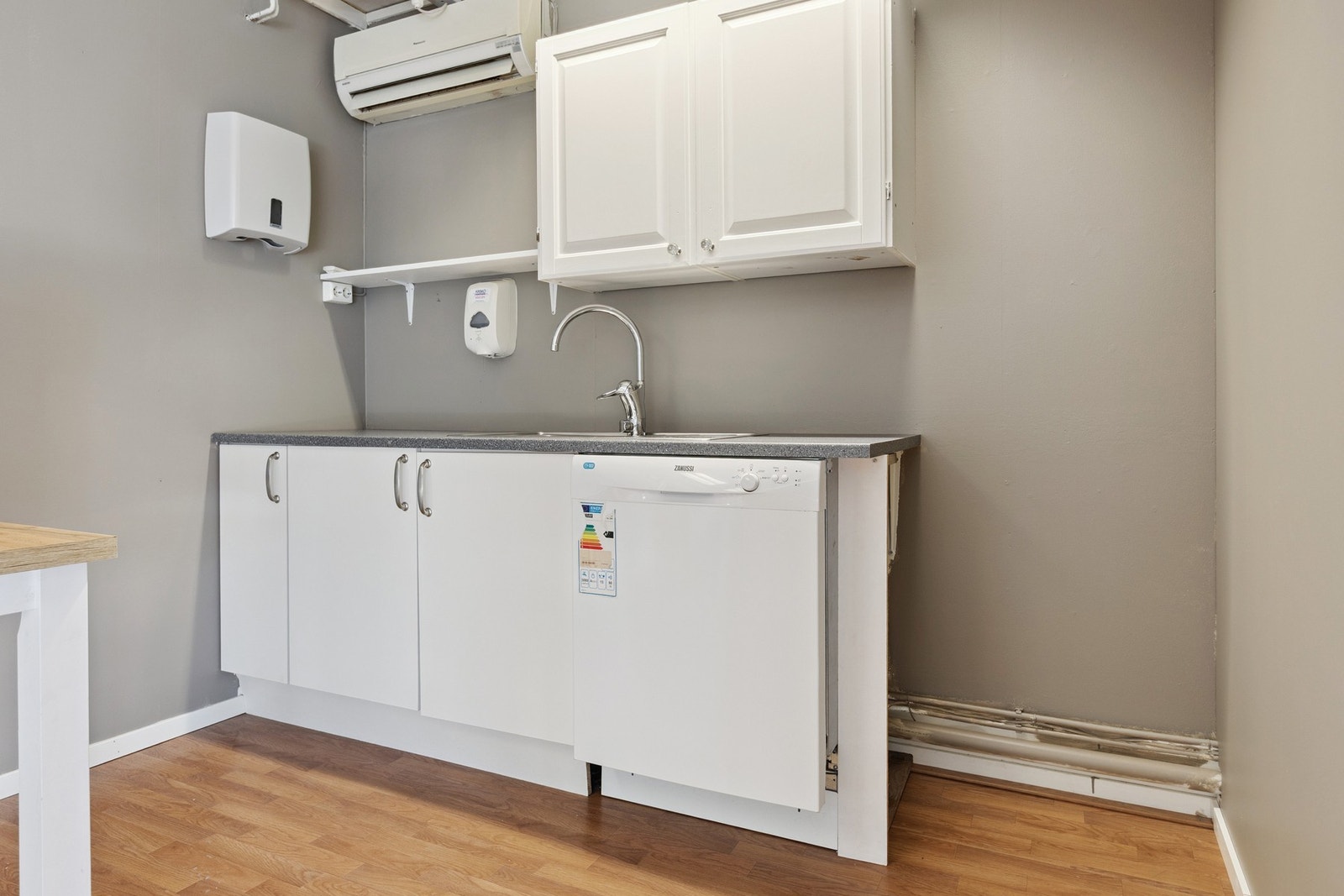 1 ets og kjøkken Galleribilde