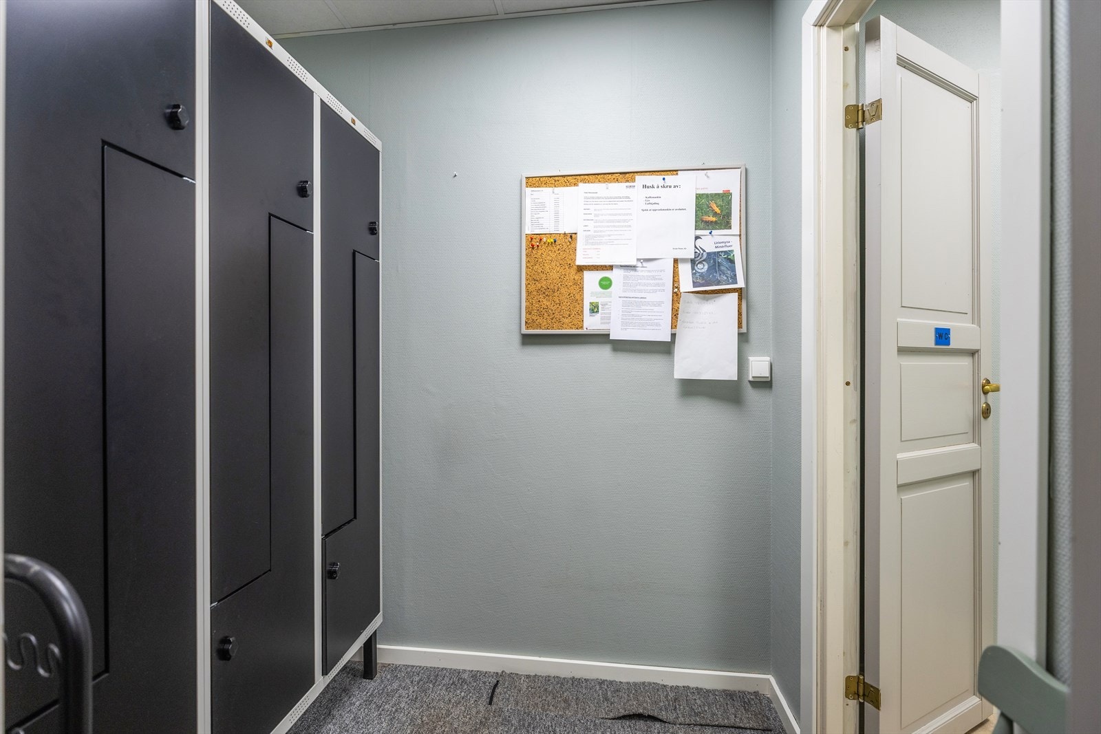 Garderobe Galleribilde