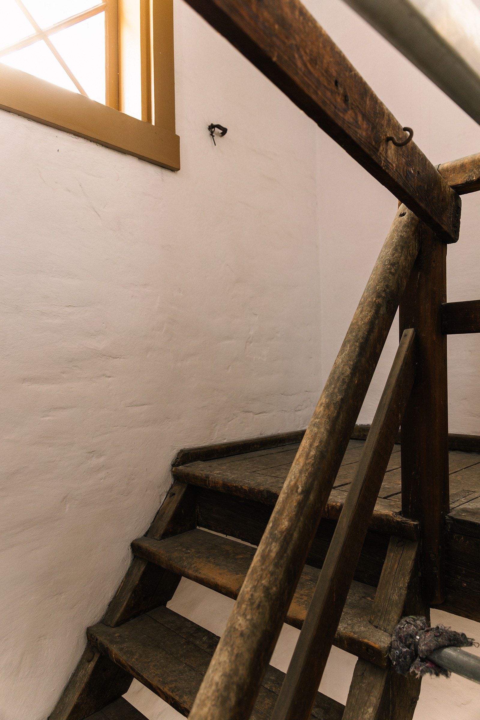 Interiørdetalj fra tårnet i Brannvakten. Tårnet ble bl.a. brukt til tørking av brannslanger. Foto: Fredrik Hansson. Galleribilde
