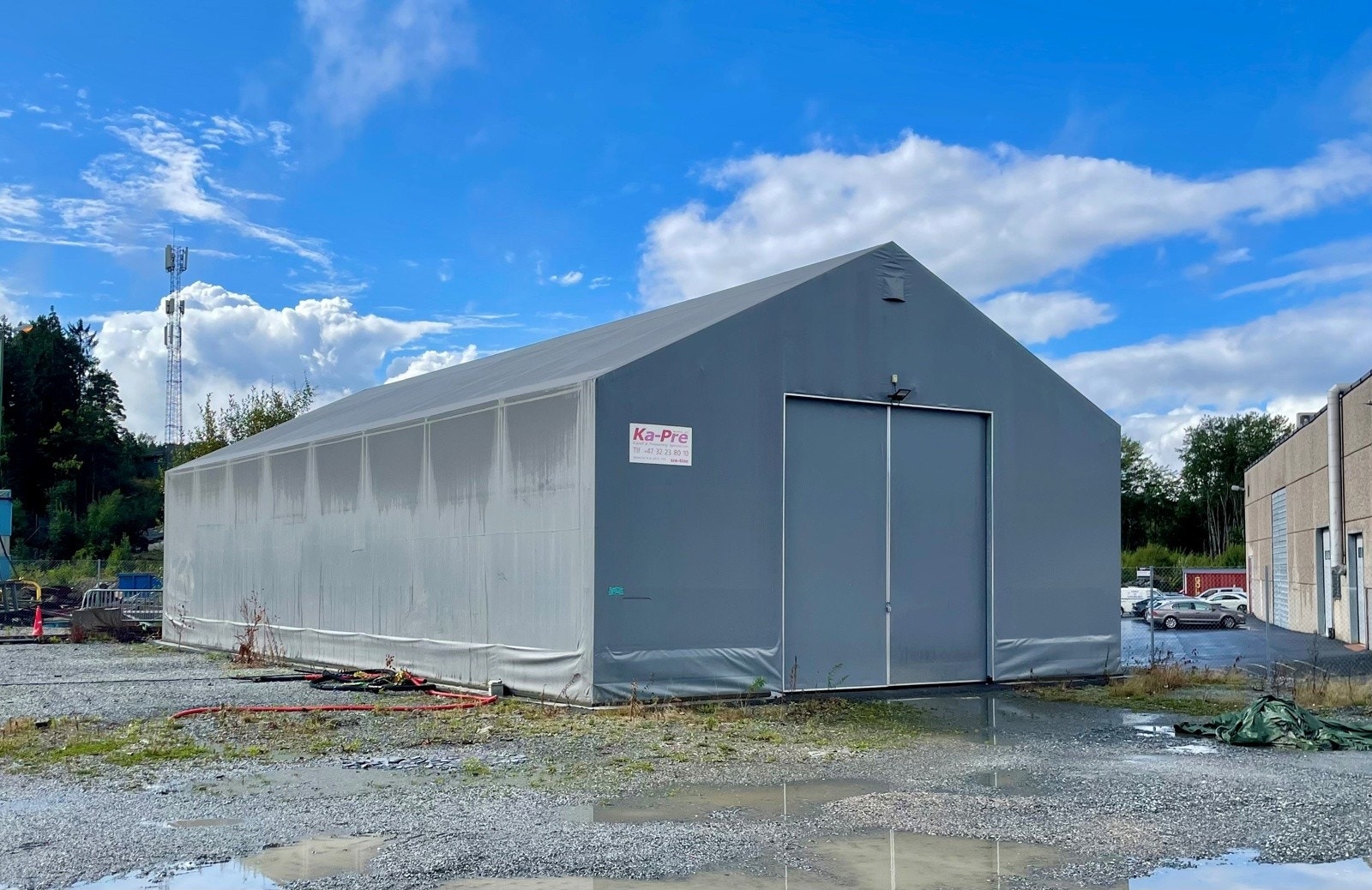 Svinesundveien 334. Plasthall Galleribilde