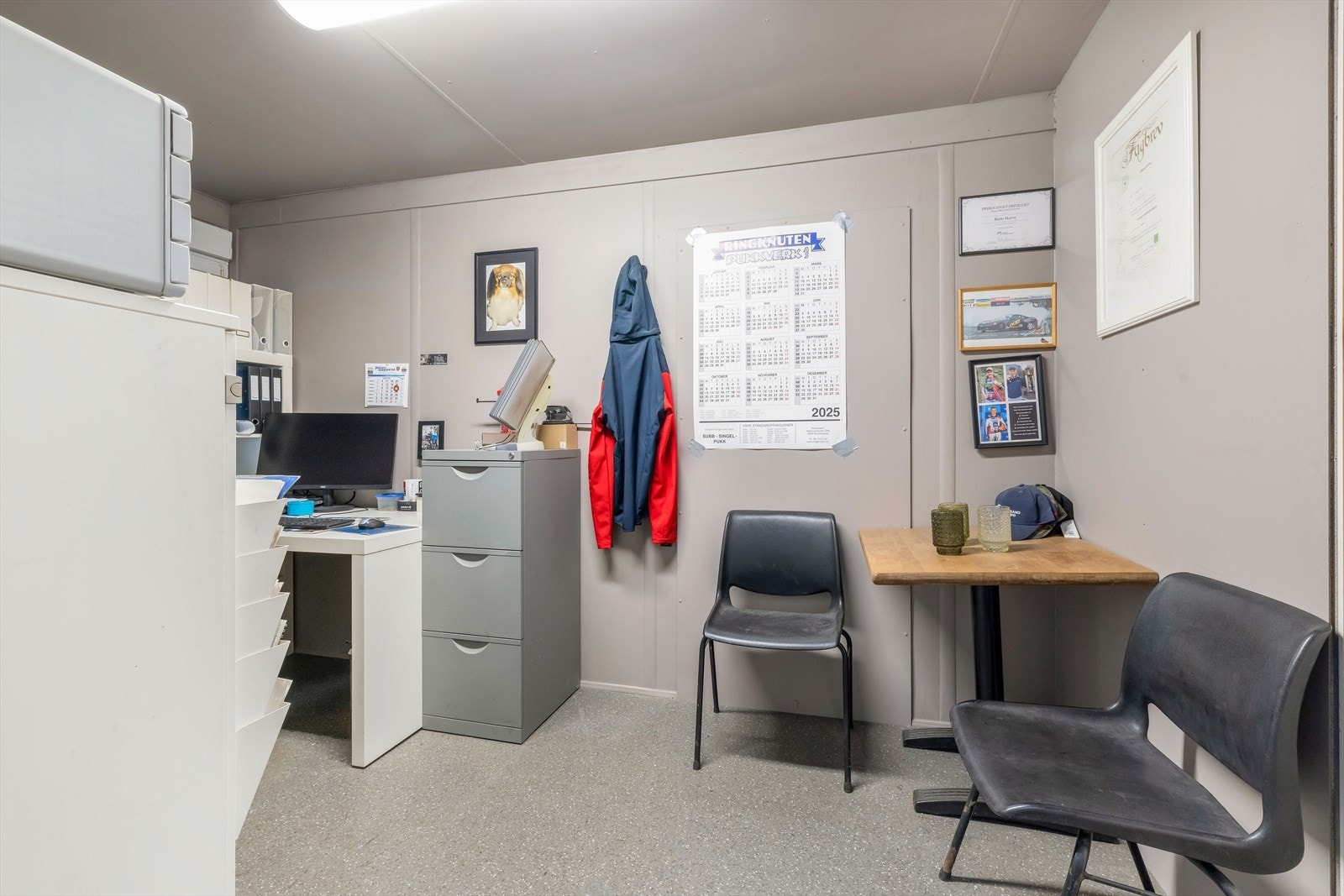 lite kontor Galleribilde