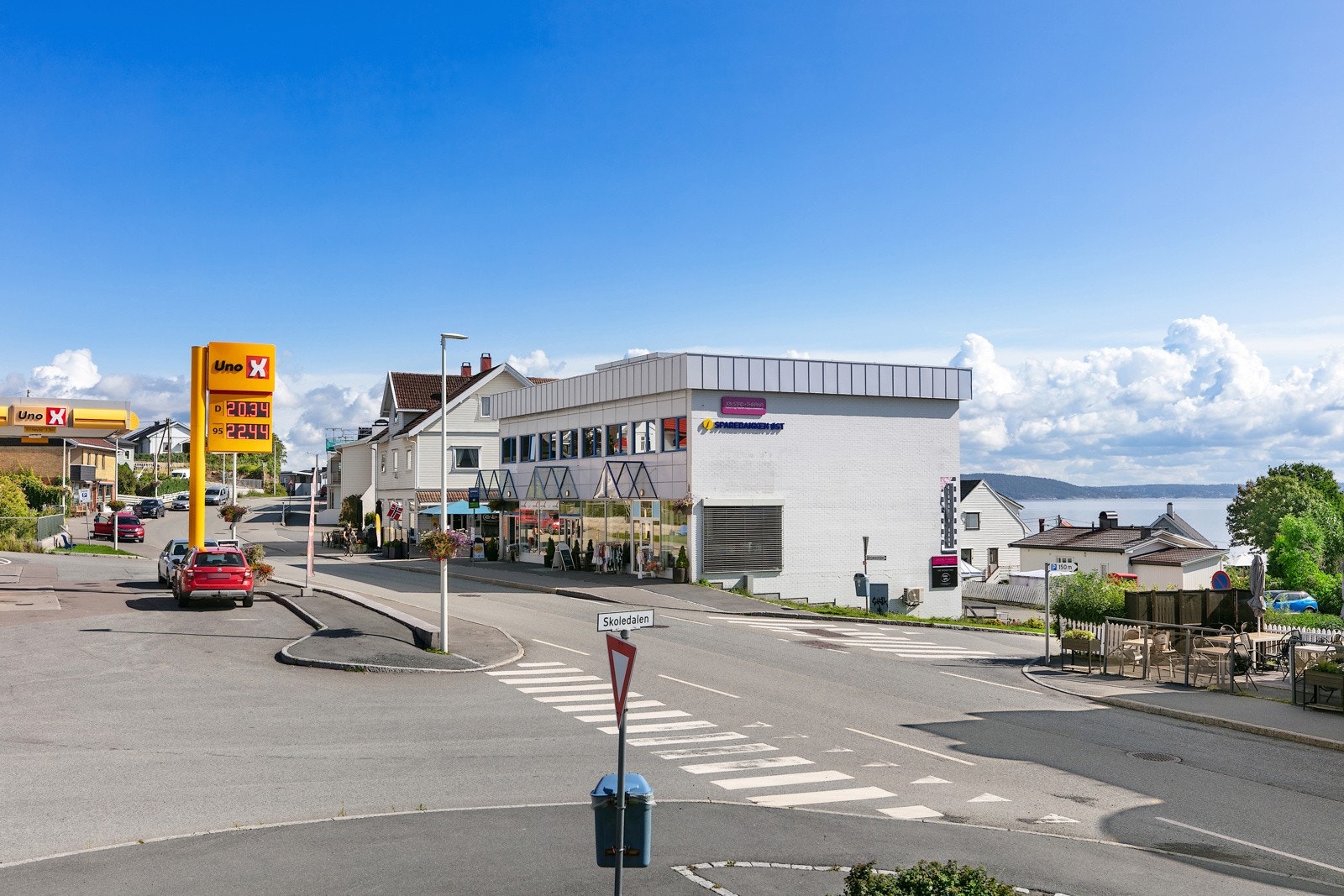 Utvendig fasade av næringslokale. Galleribilde
