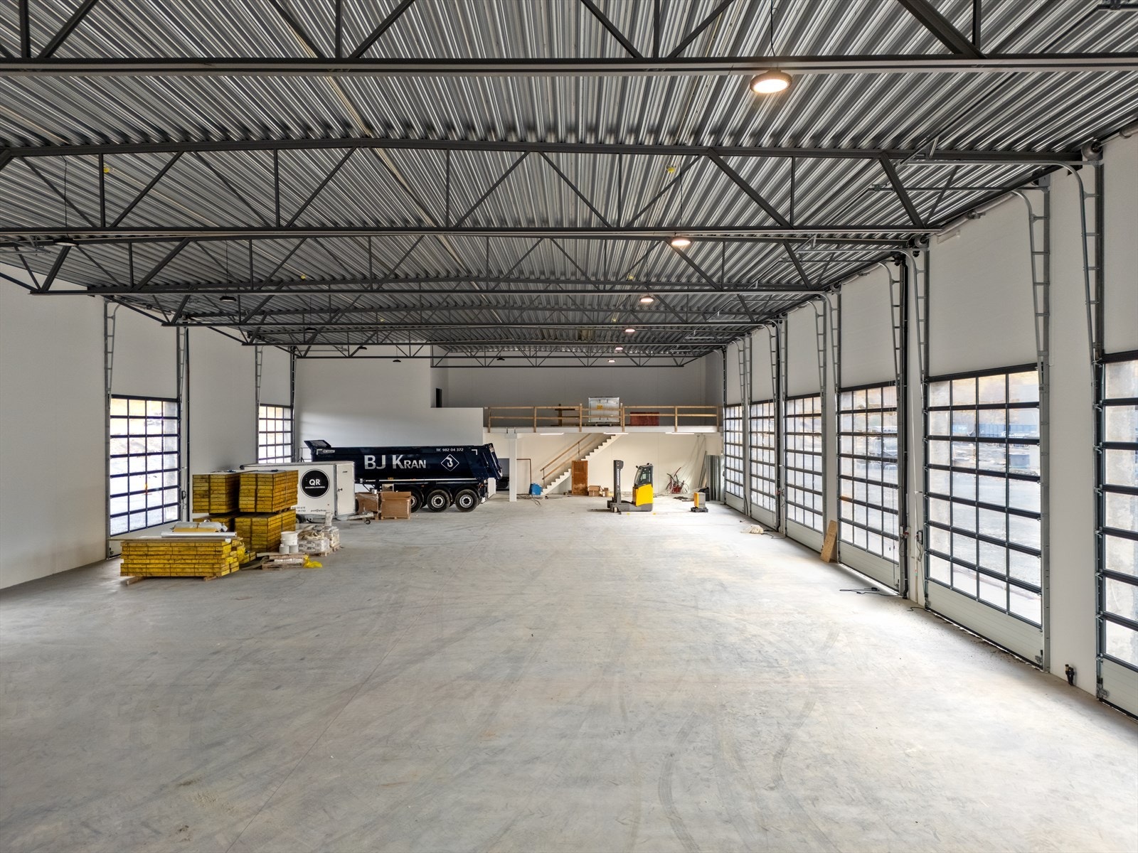 Lager/verksted/kontor/showroom til leie Galleribilde