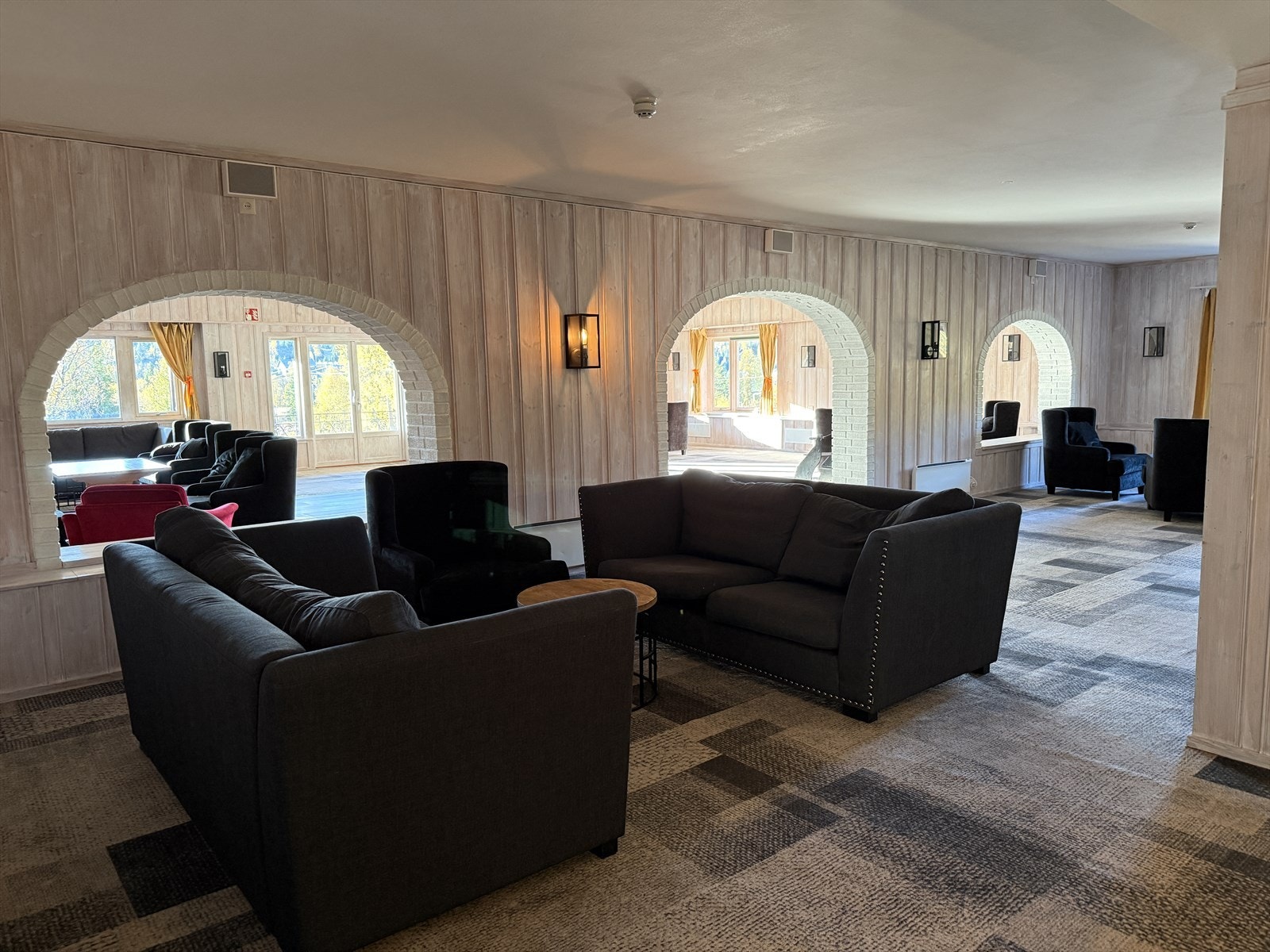 Salongen møblert Galleribilde