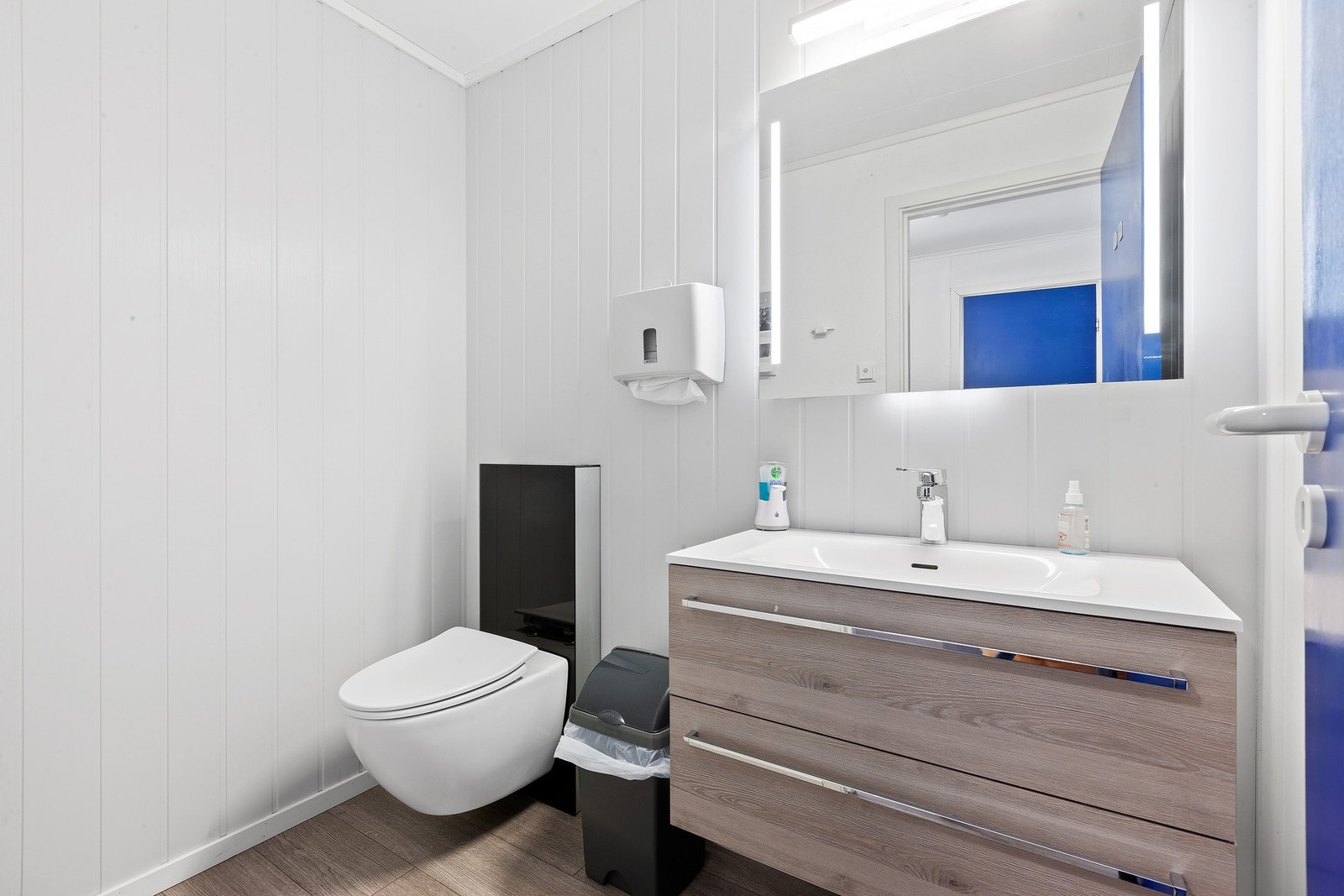 Bad/wc i 2. etasje. Galleribilde