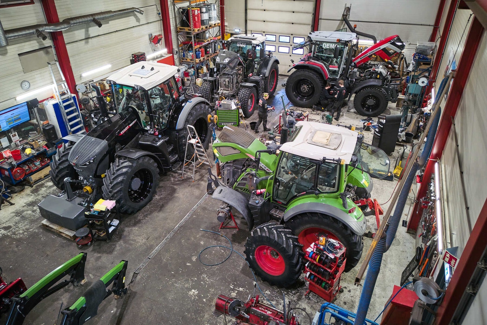 Relativt god plass og svært god takhøyde. Galleribilde