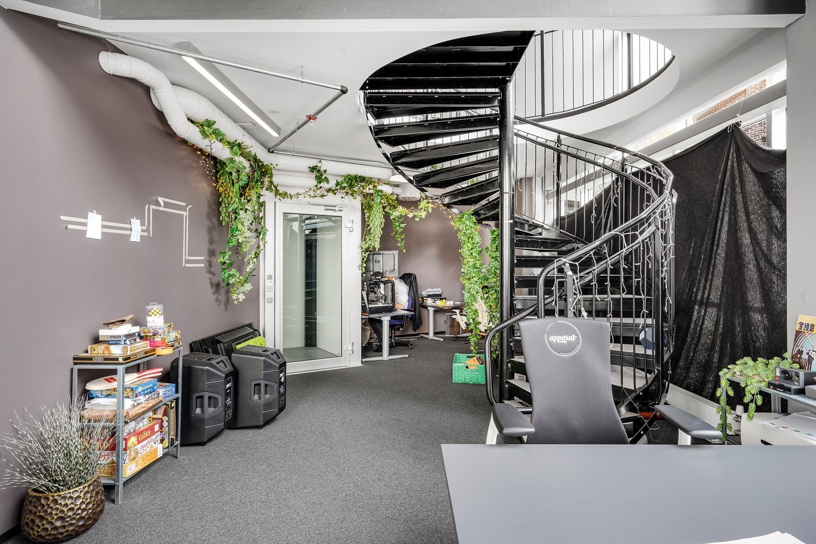 Apparat - innvendig Galleribilde