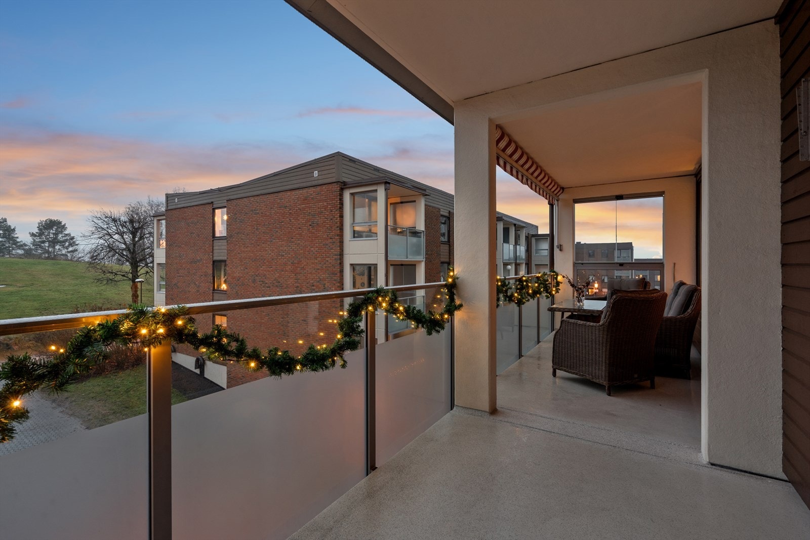 Nyt de varme sommerdager her! Galleribilde