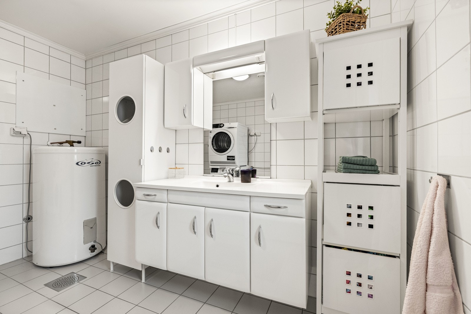 Varmekabler i gulvet. Galleribilde