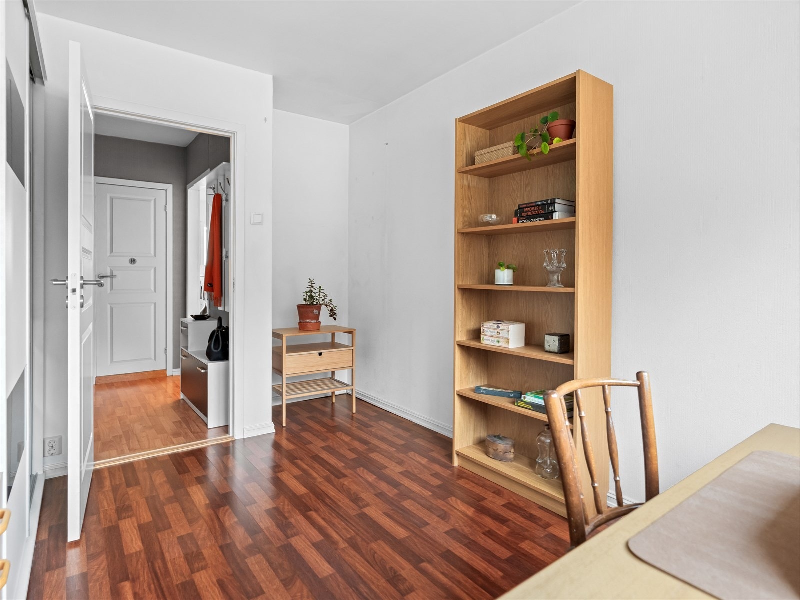 Passer utmerket som gjesterom, kontor eller hva som måtte passe. Galleribilde