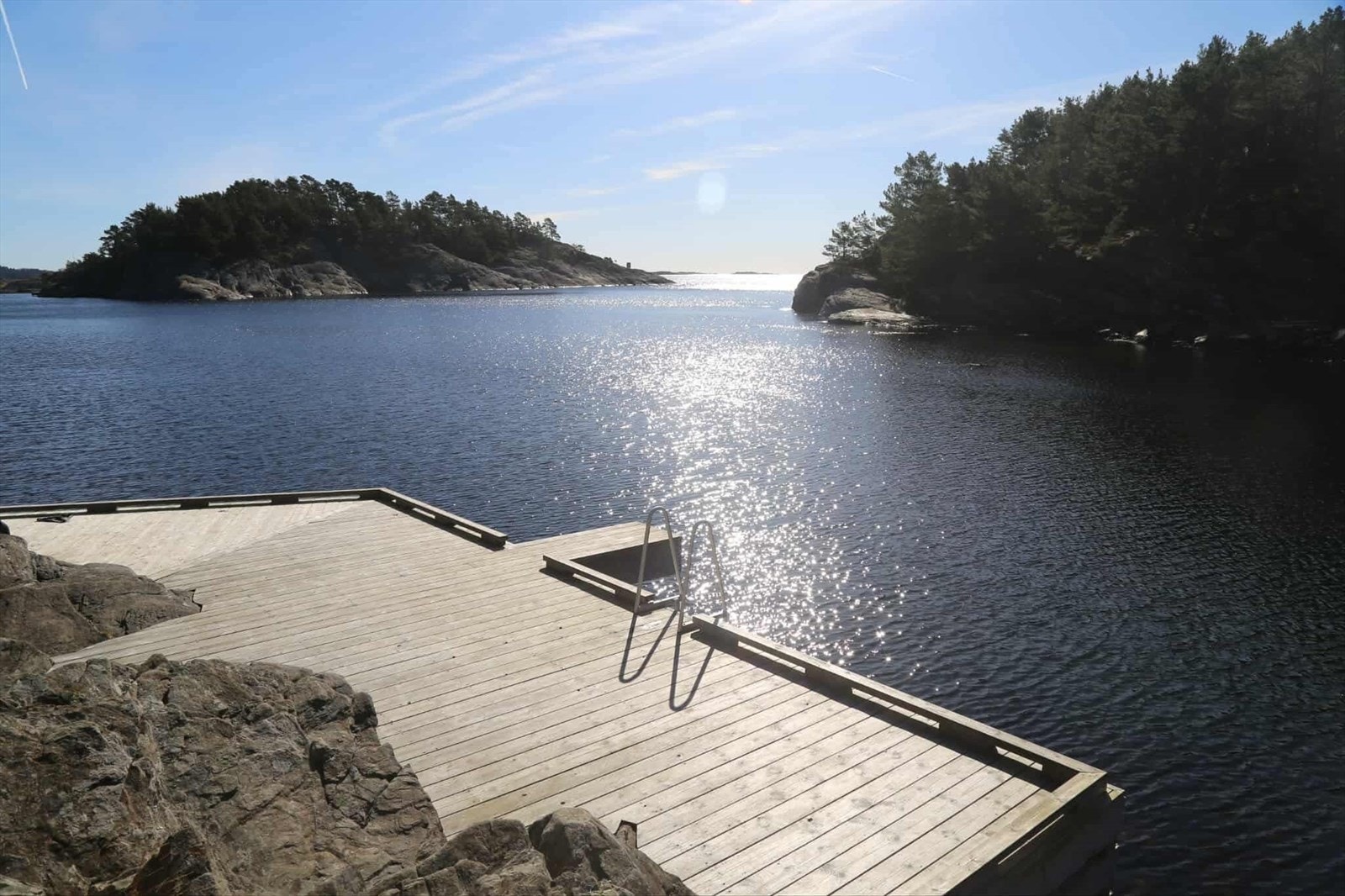 Nærområdet med badeplass Galleribilde