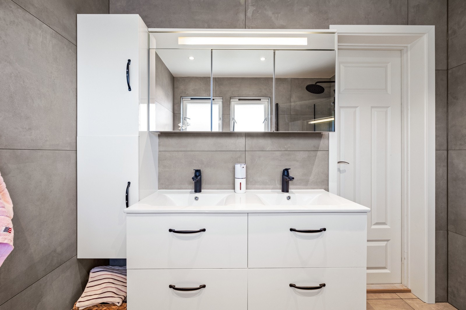 God plass til oppbevaring i innredningen. Galleribilde