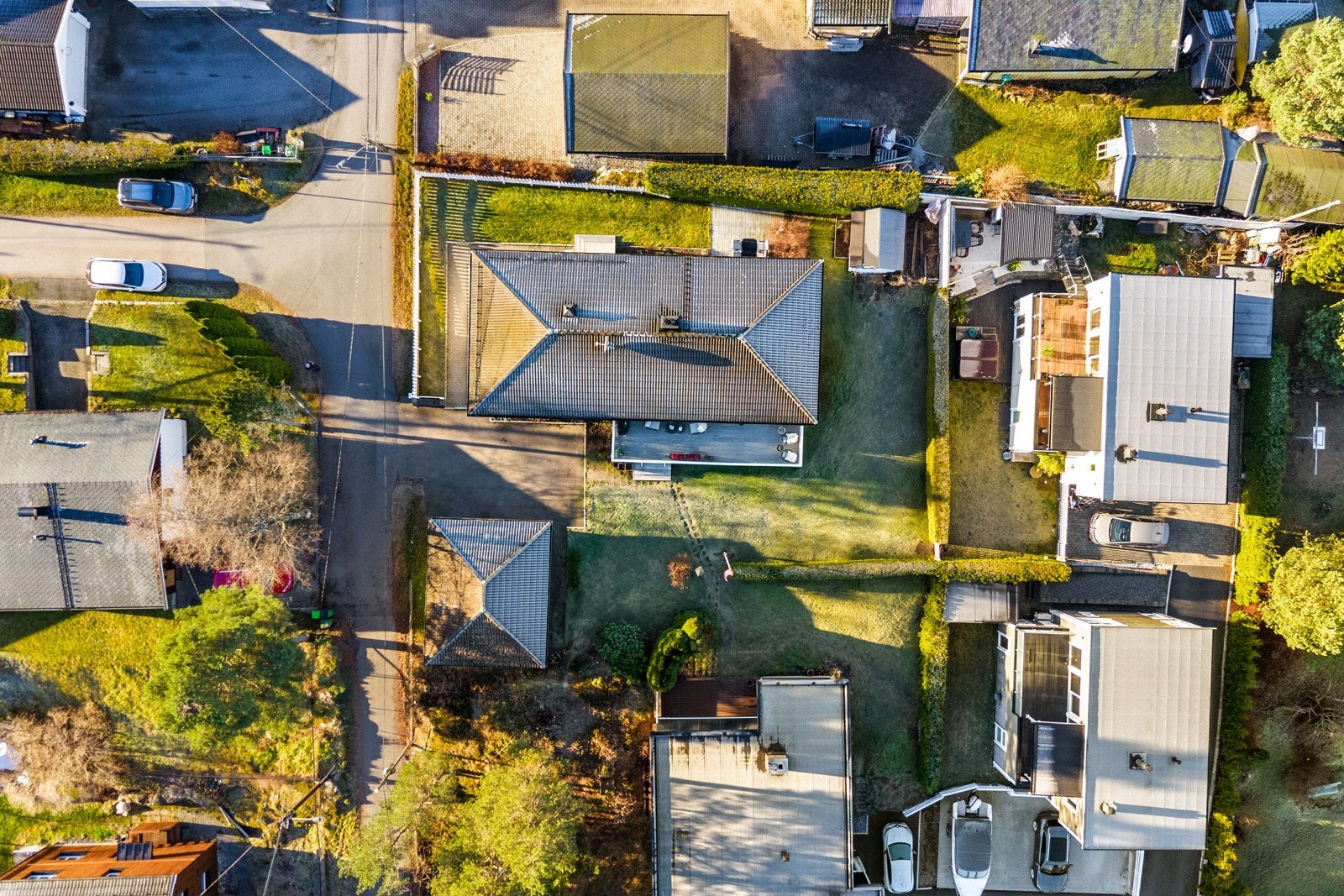 Eiet tomt på 727 kvm. Galleribilde