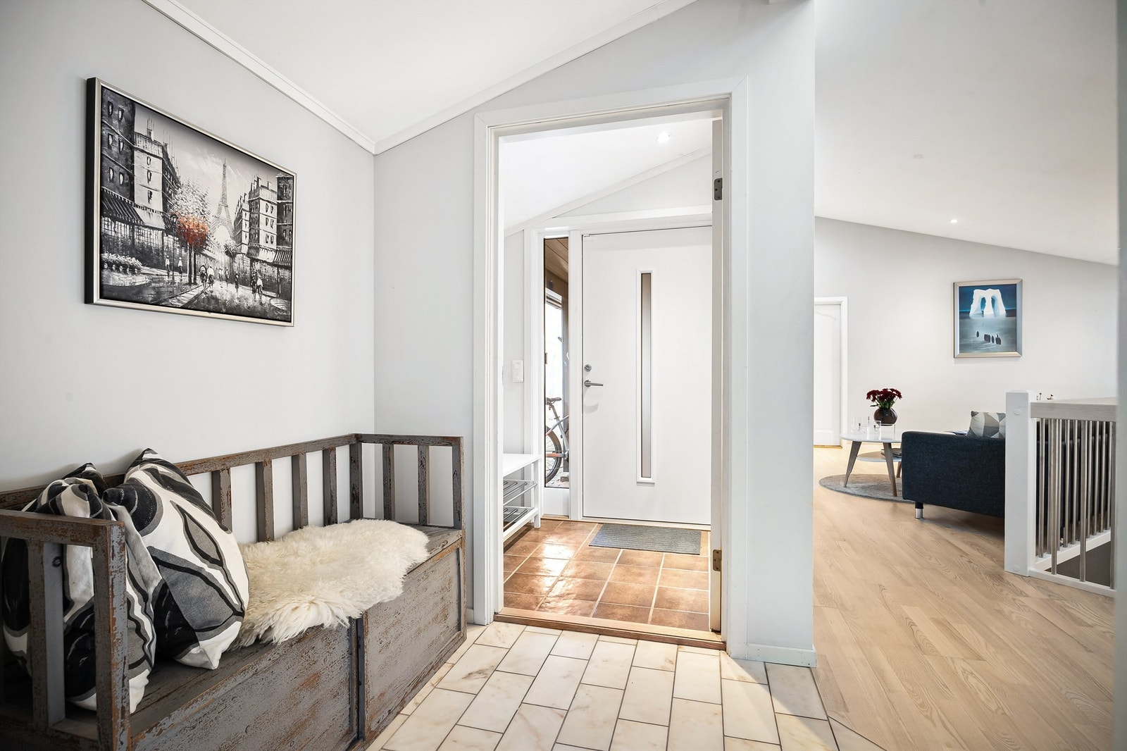 Boligen har to entréer Galleribilde