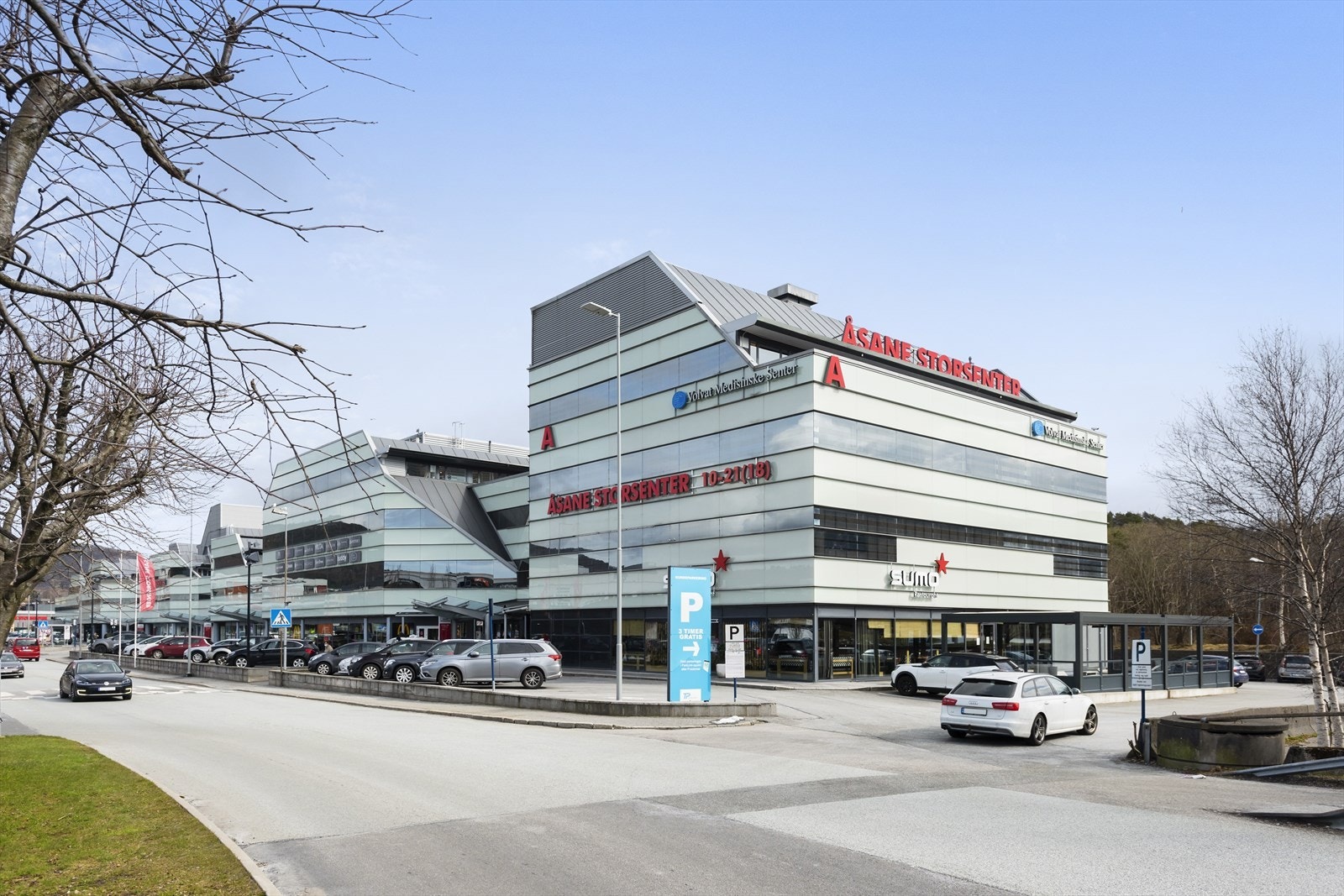 Med gangavstand til alt av daglige servicetilbud, for både store og små, ligger alt til rette for en effektiv og praktisk hverdagslogistikk Galleribilde