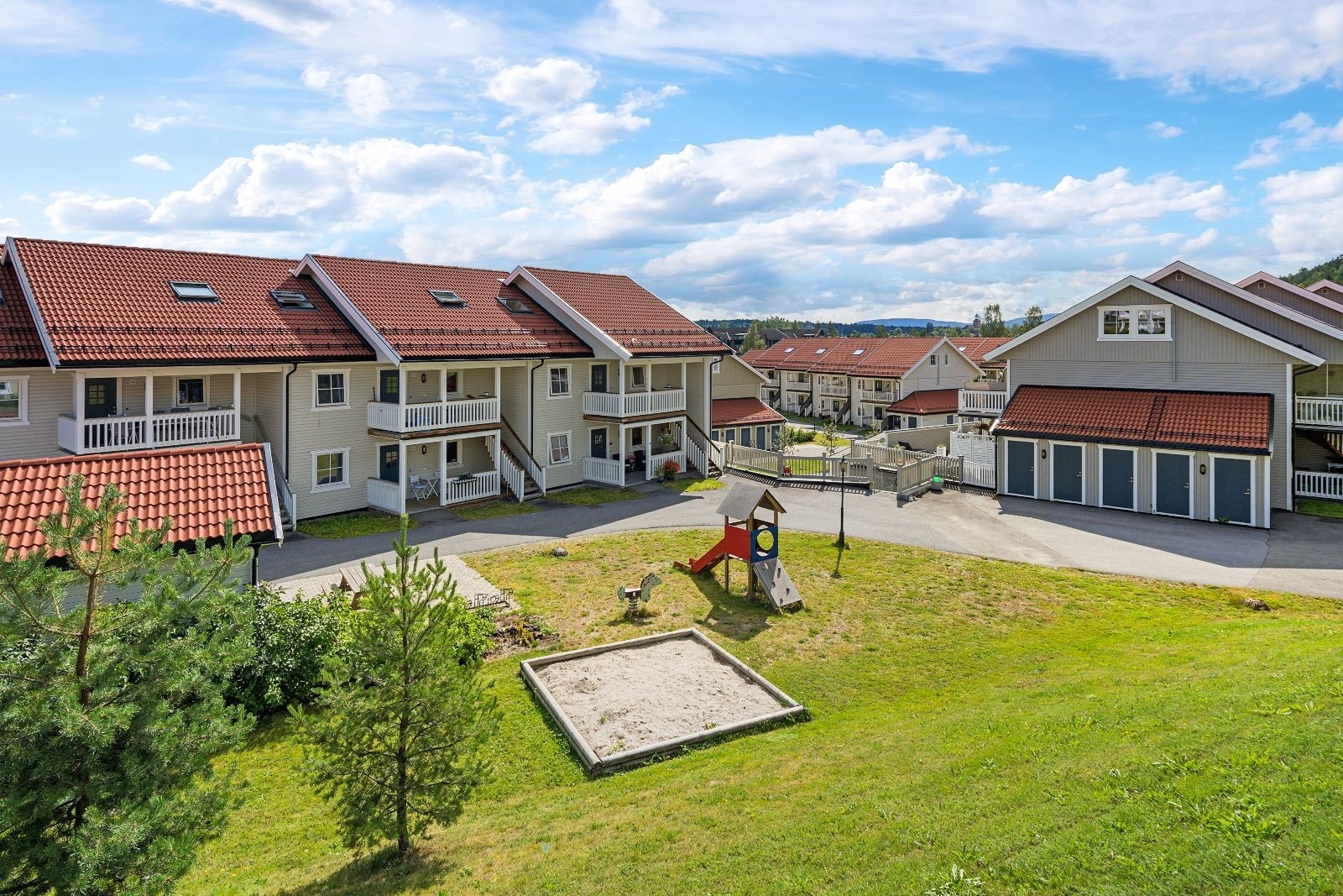 Leiligheten er beliggende i et flott område. Galleribilde