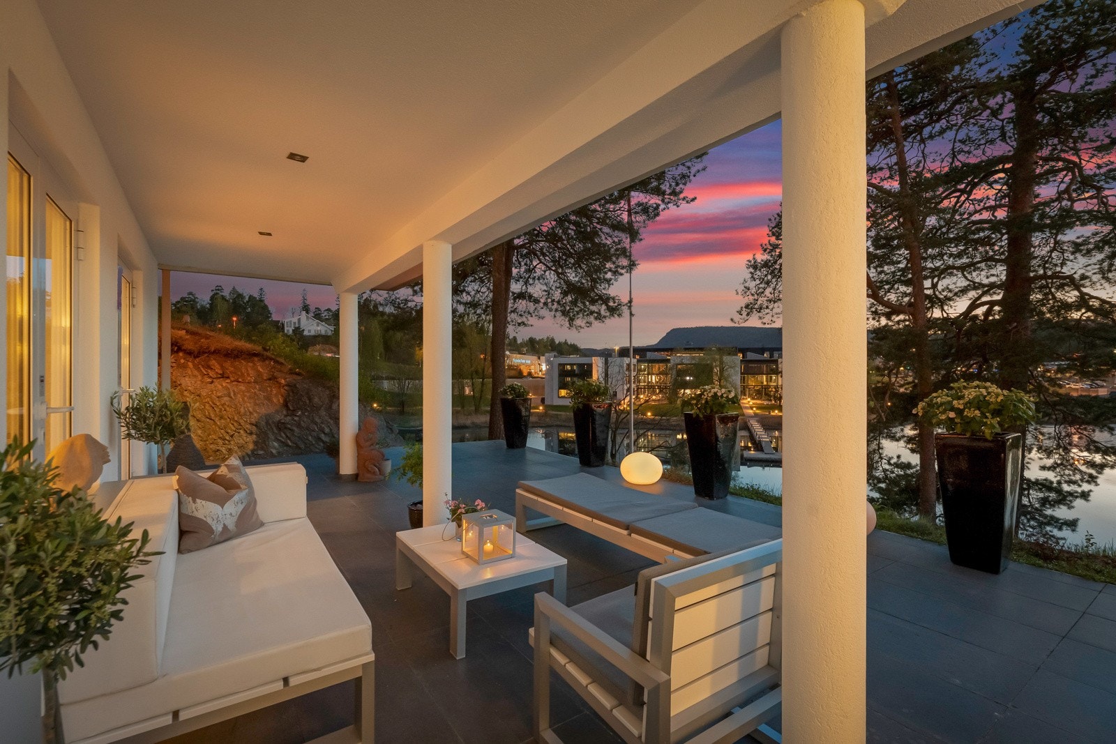 Det er montert solskjerming fra Kjells Markiser Galleribilde