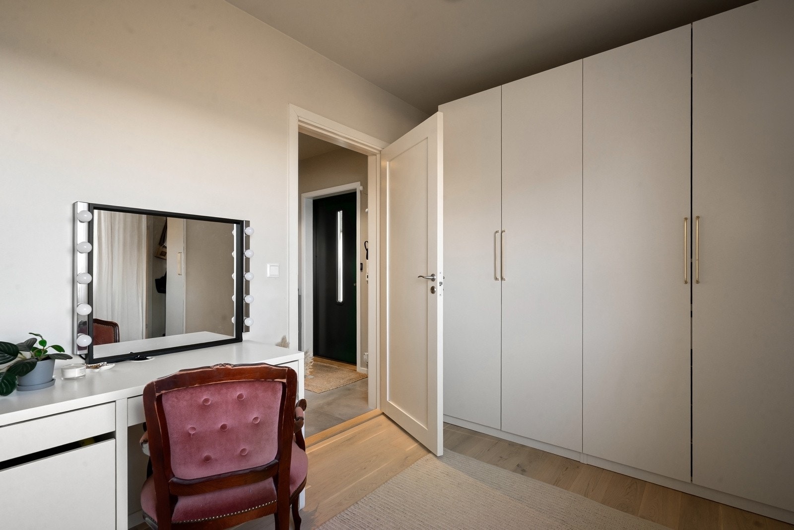 Soverom nr. 4 Galleribilde