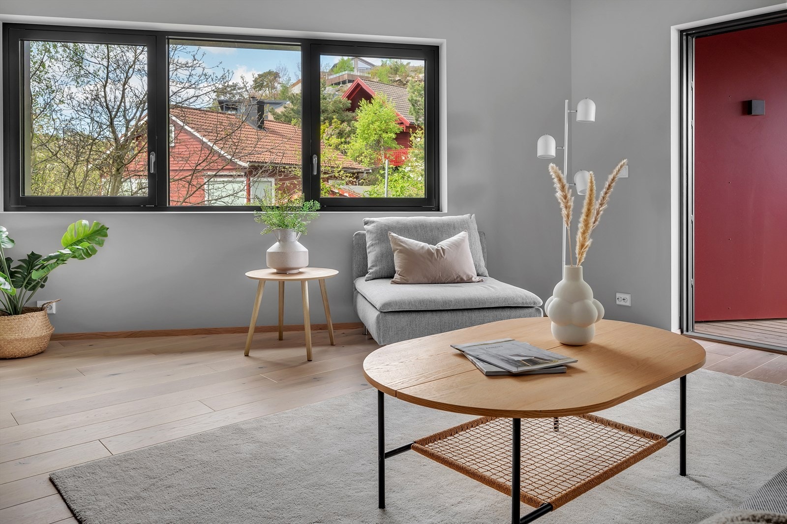 Leiligheten ligger i et attraktivt og barnevennlig område i Vågsbygd, en av Kristiansands mest populære bydeler. Galleribilde