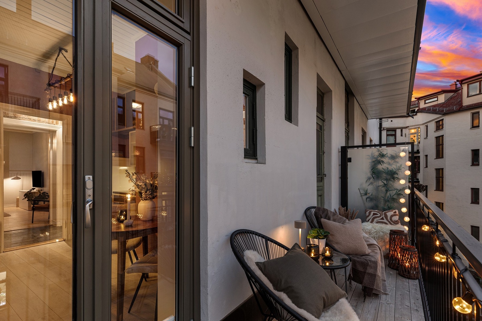 Balkongen vender mot øst og er på 6 kvm. Galleribilde