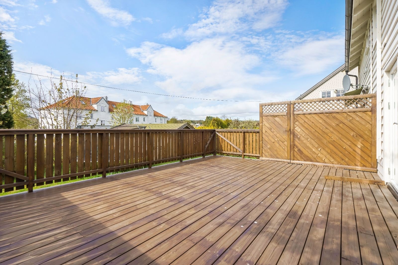 Romslig terasse Galleribilde