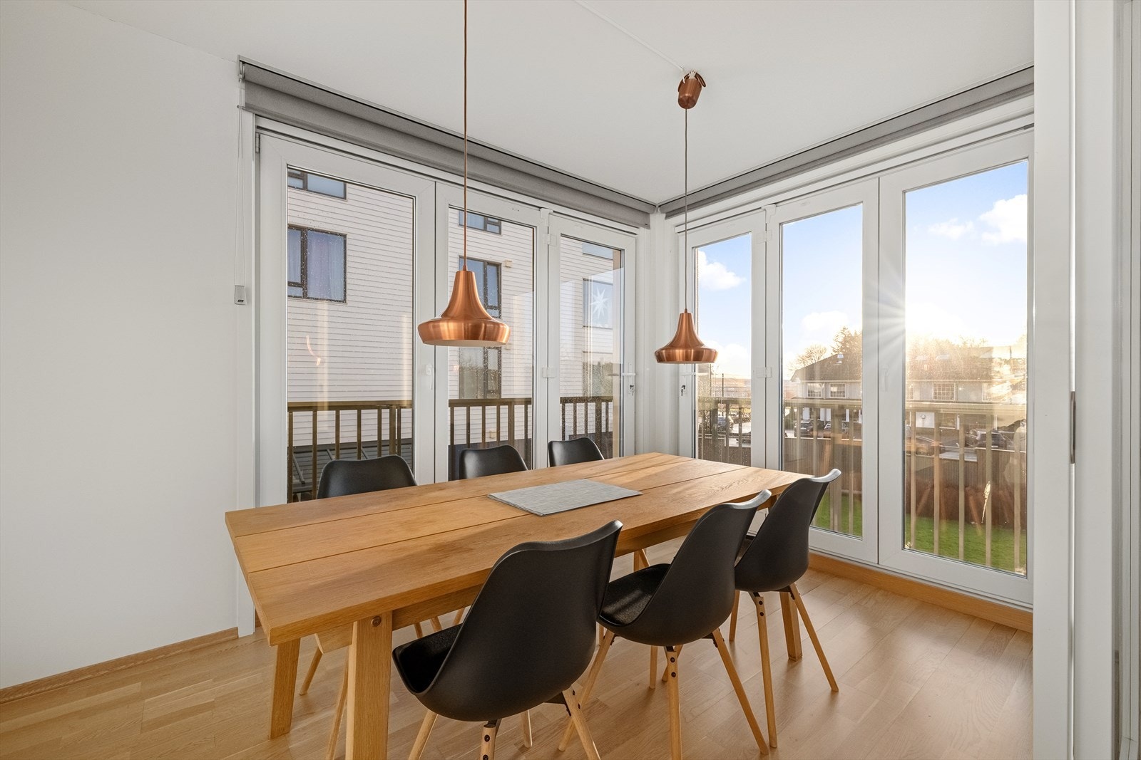 Foldbare dører i vinterhagen Galleribilde