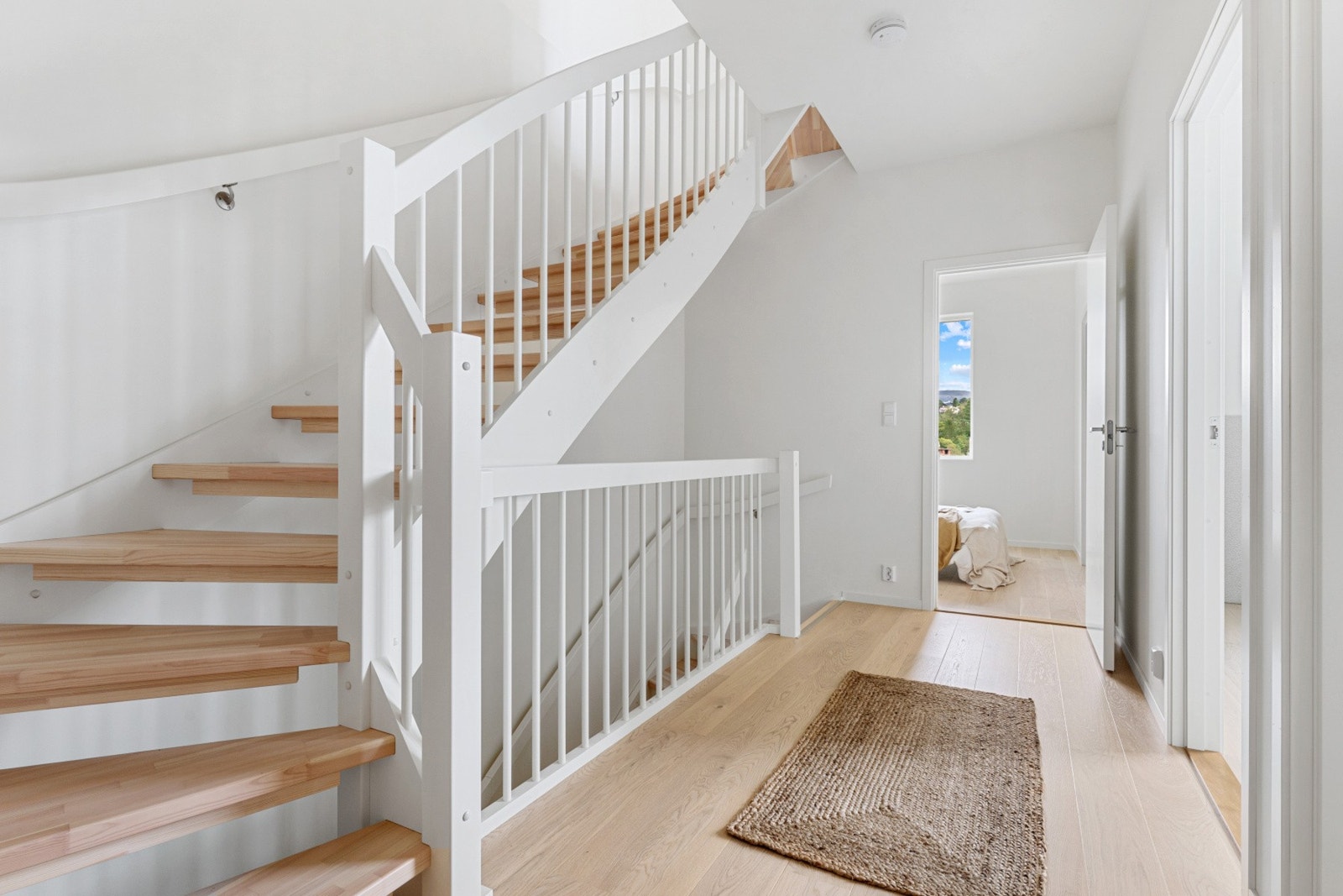 I denne etasjen finner vi også 3 soverom. Galleribilde