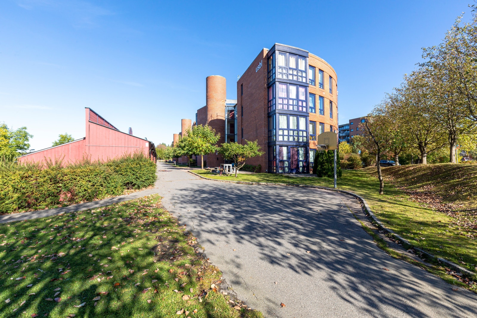 Inngang til eiendommen fra Tveita Galleribilde