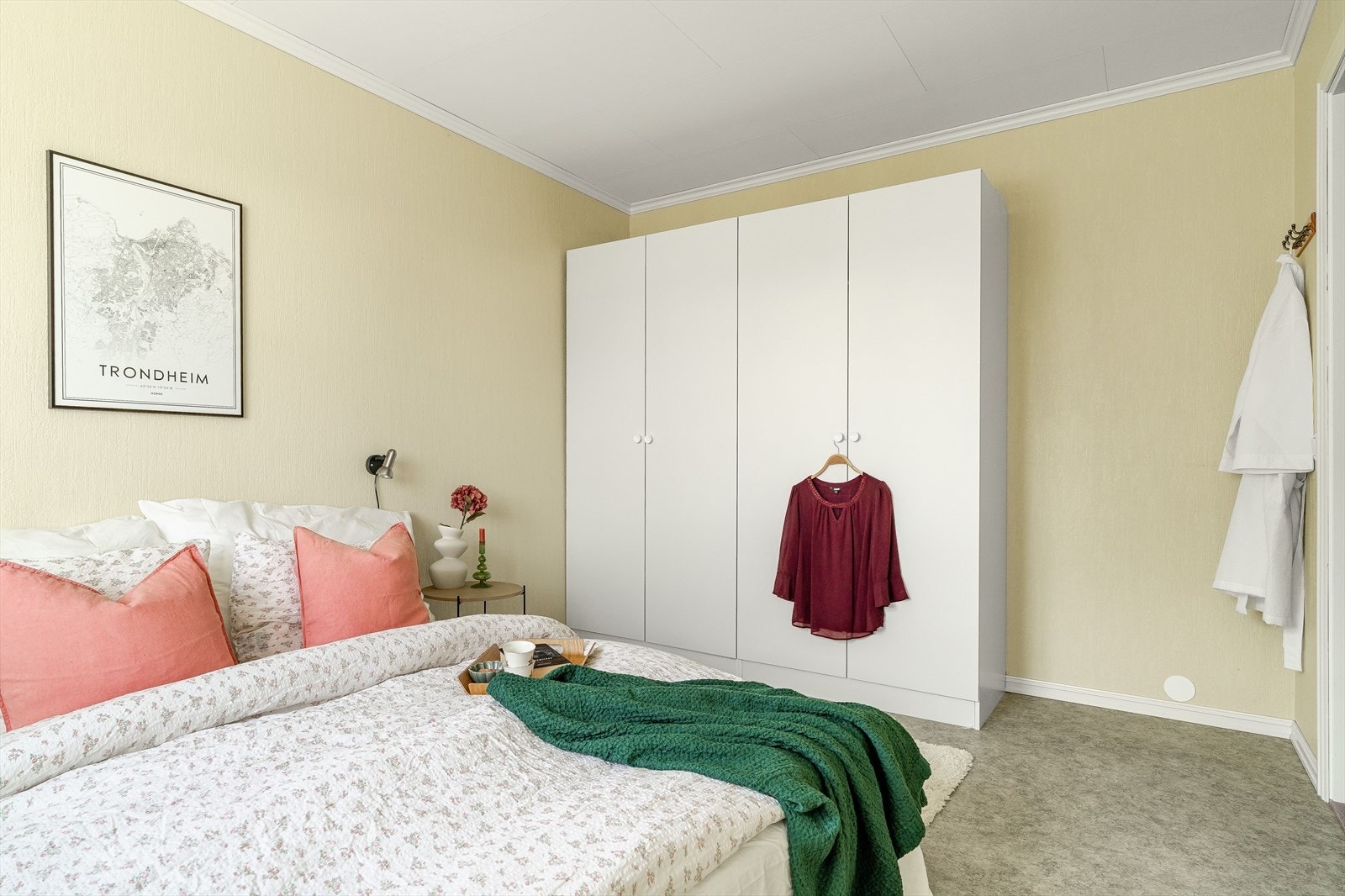 Soverommene måler henholdsvis ca. 6,5 og 11,5 kvm. Galleribilde