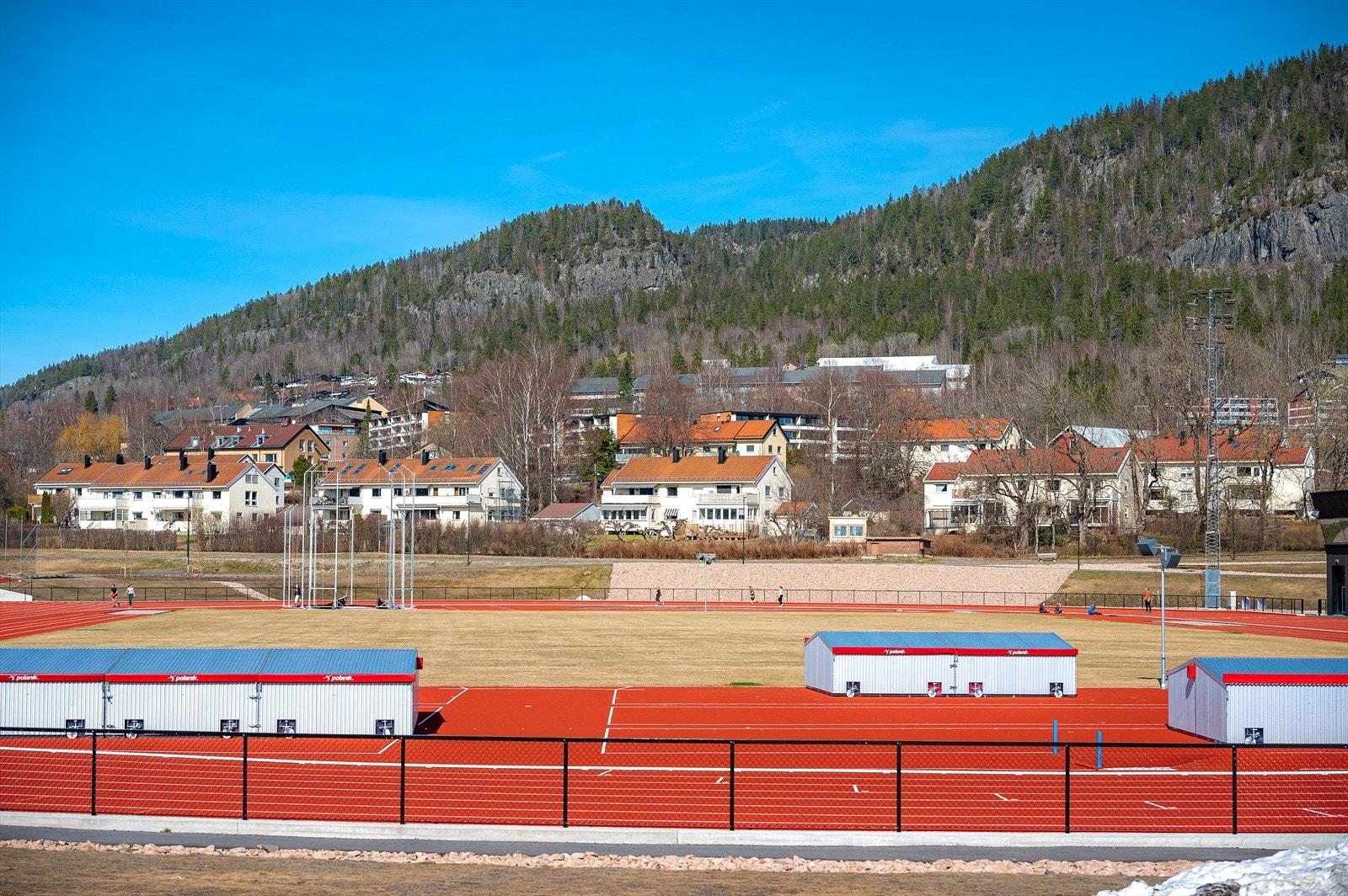 Løpebanen er like ved Bærum idrettspark hvor du også kan finne Bærum ishall. Galleribilde