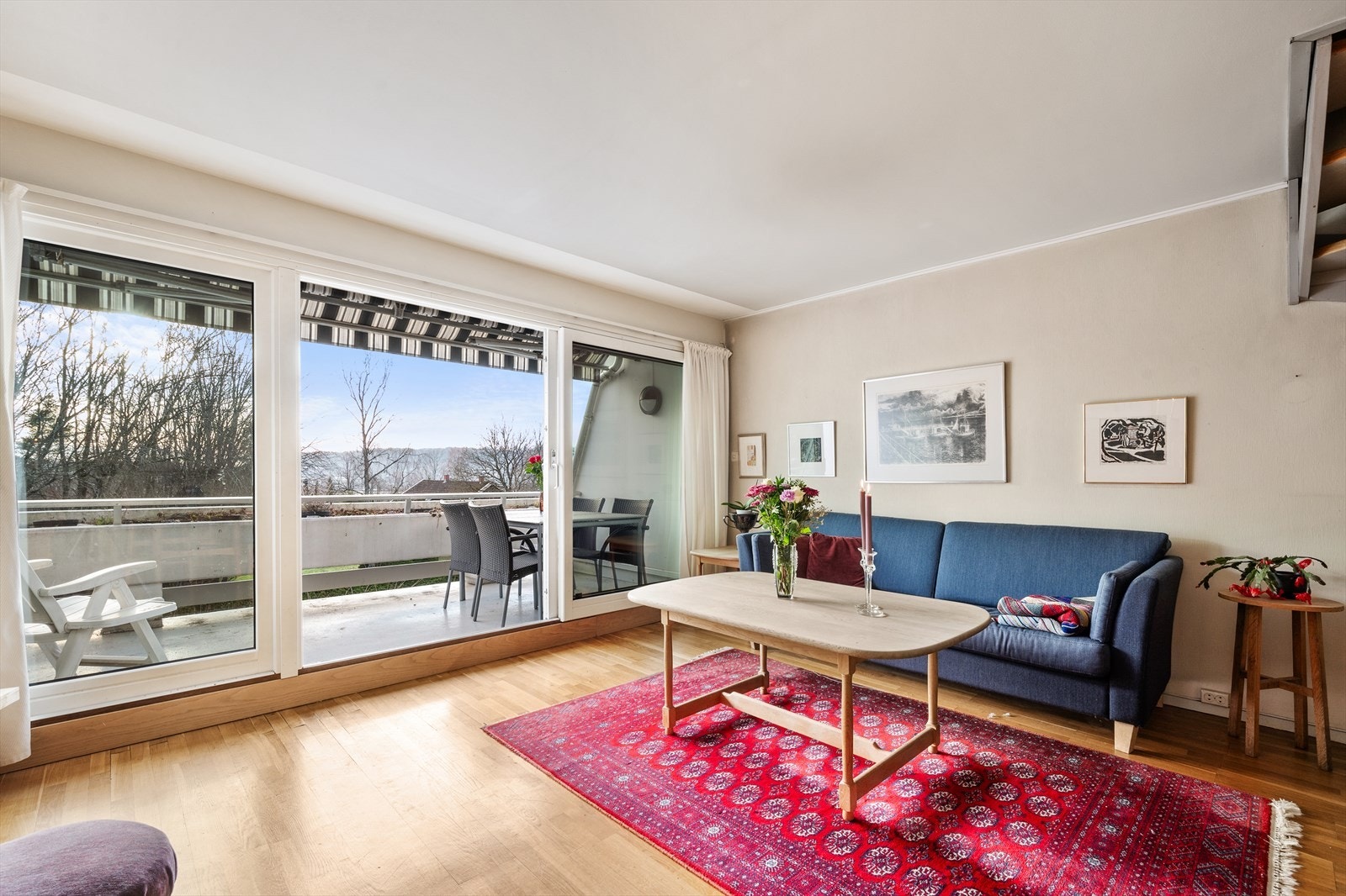 Oliver Rudjord v/Eiendomsmegler 1 har gleden av å presentere Kolsåsstien 9! Galleribilde