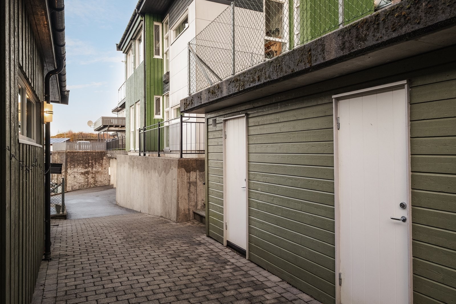 Stor bod like ved boligen. Galleribilde