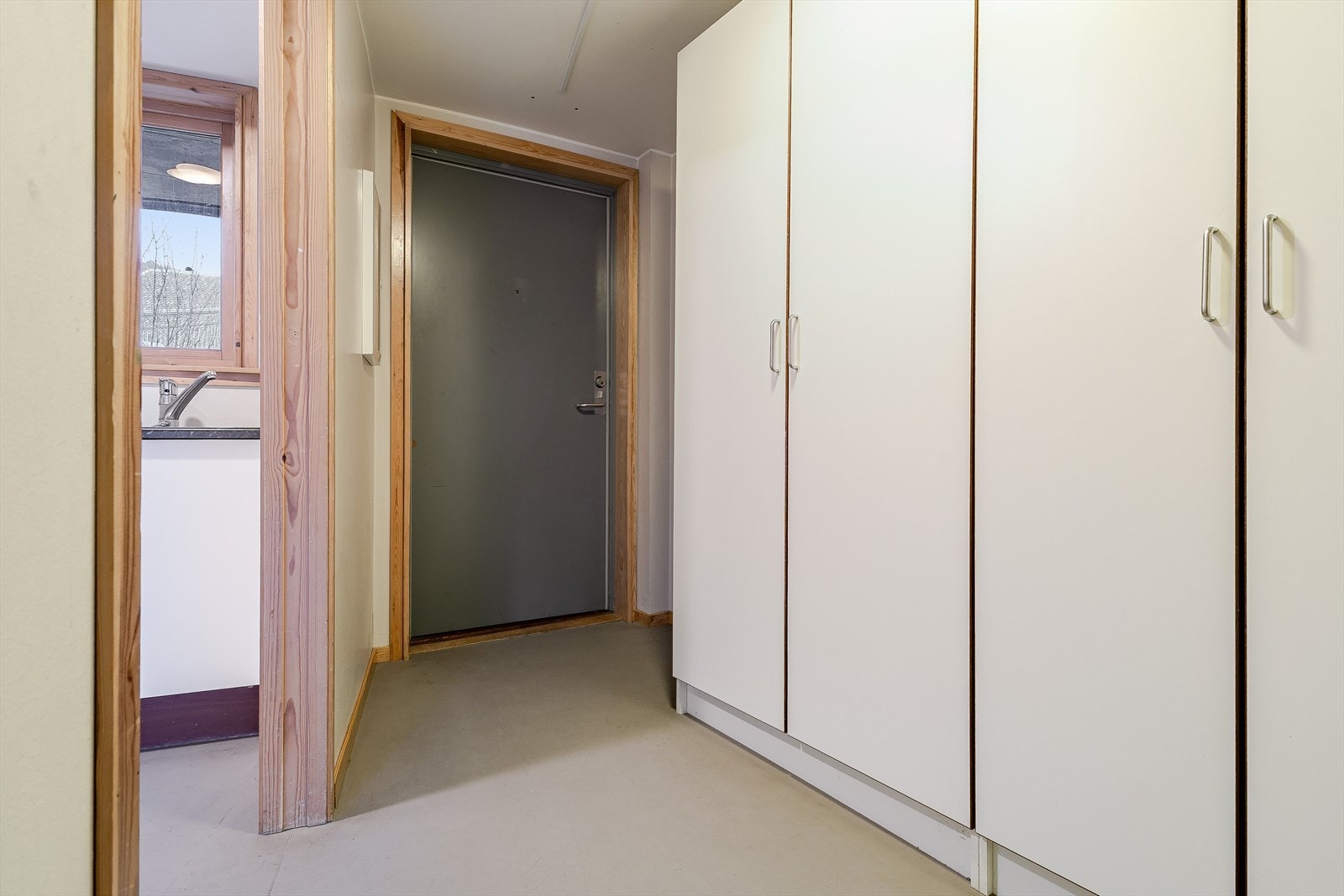 GARANTI presenterer Konsul Børs gate 14G Galleribilde