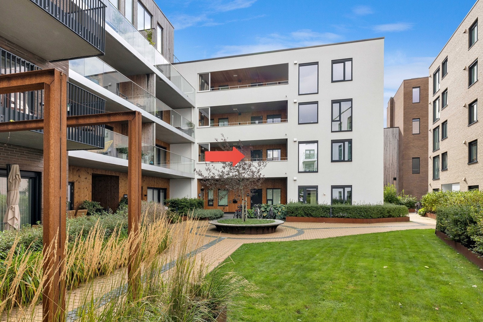 Velkommen til Sjølystveien 94 presentert av Eiendomsmegler Norge v/Pål Birkeland Galleribilde