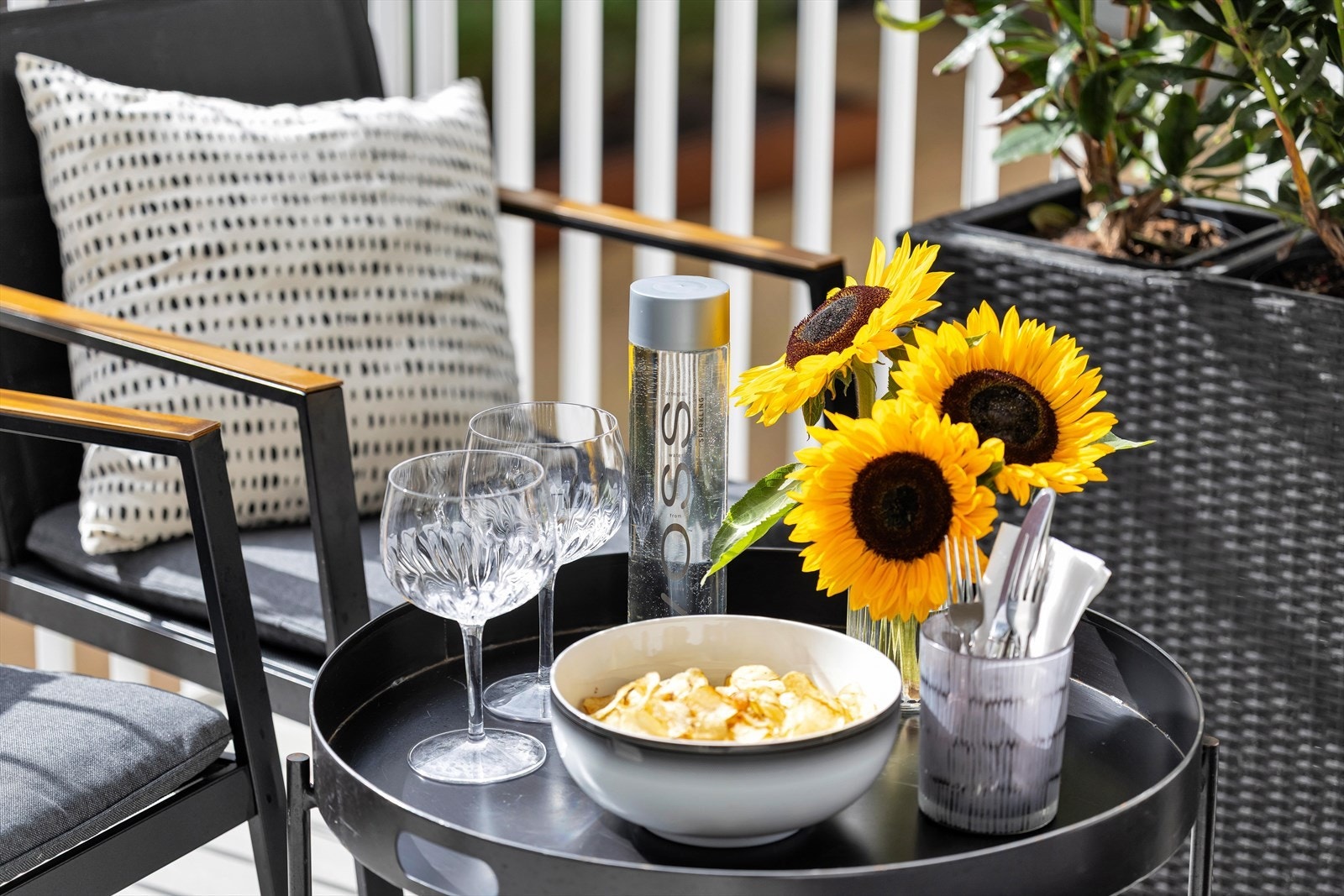 Hyggelig stemning på balkongen Galleribilde