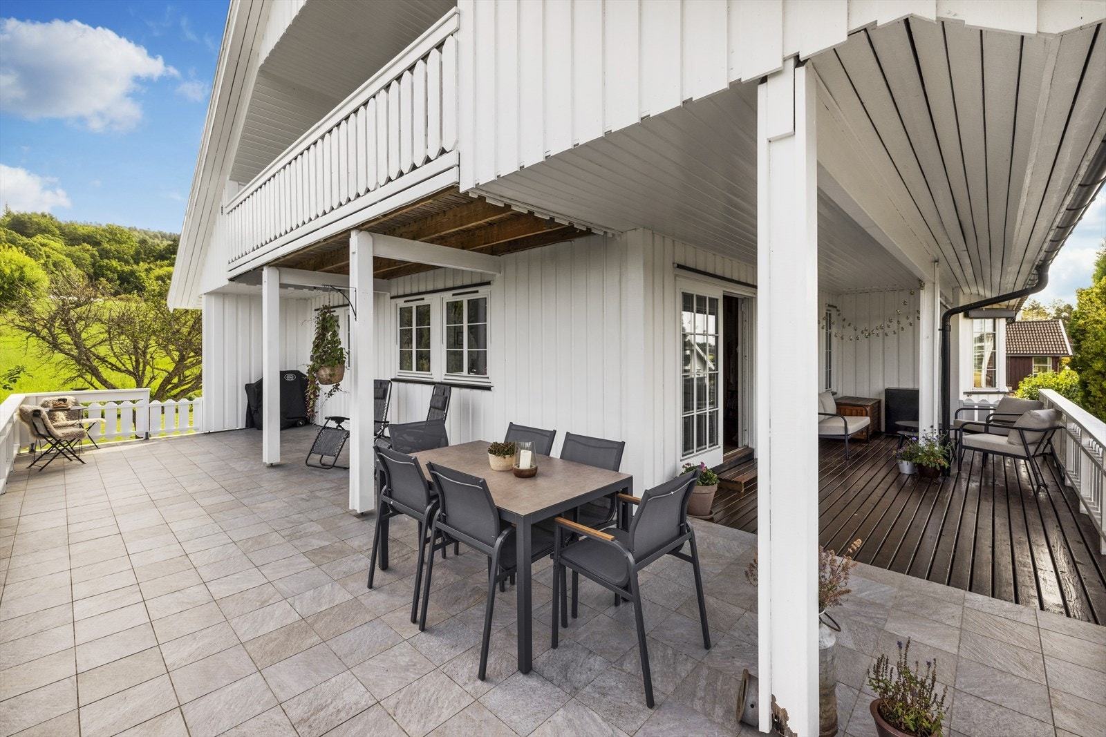 Her er det god plass til flere koselige sittegrupper Galleribilde