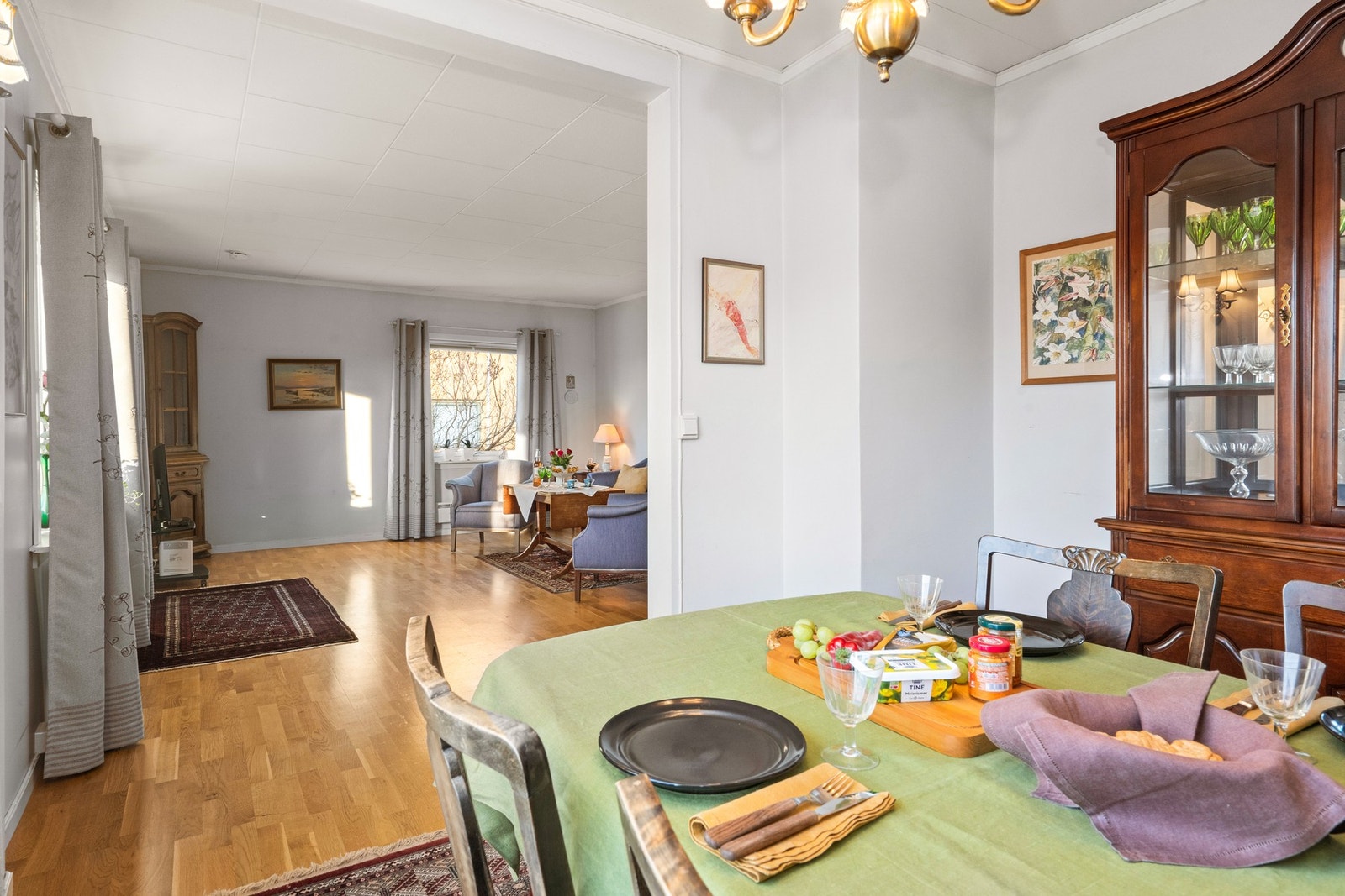 Stue/spisestue Galleribilde