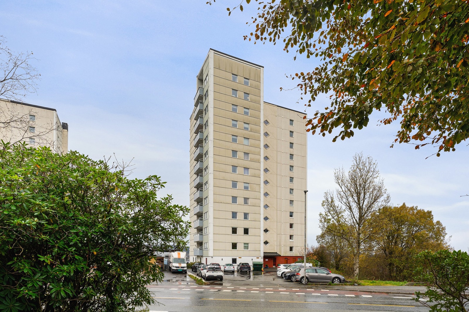 Borettslaget ligger sentralt plassert i ytre Sandviken. Galleribilde