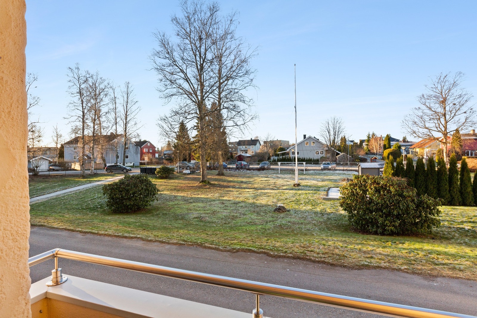 Borettslagets fellesområder er bilfrie og pent opparbeidet. Galleribilde