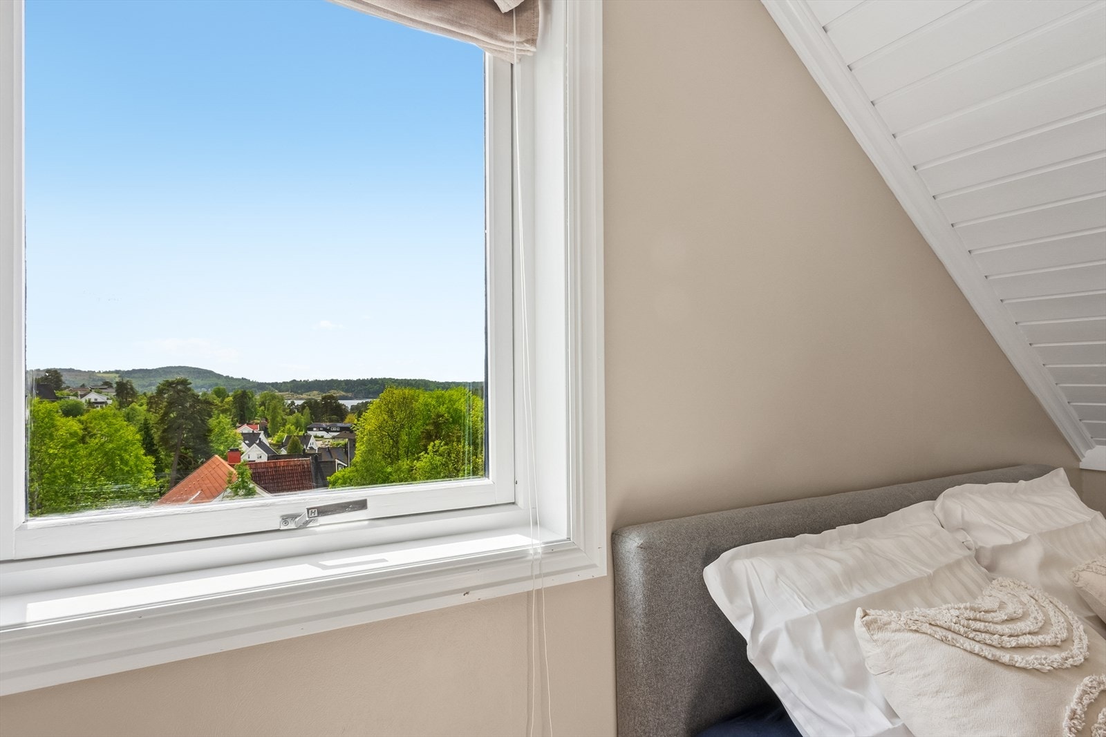 Utsikt fra det ene soverommet. Galleribilde