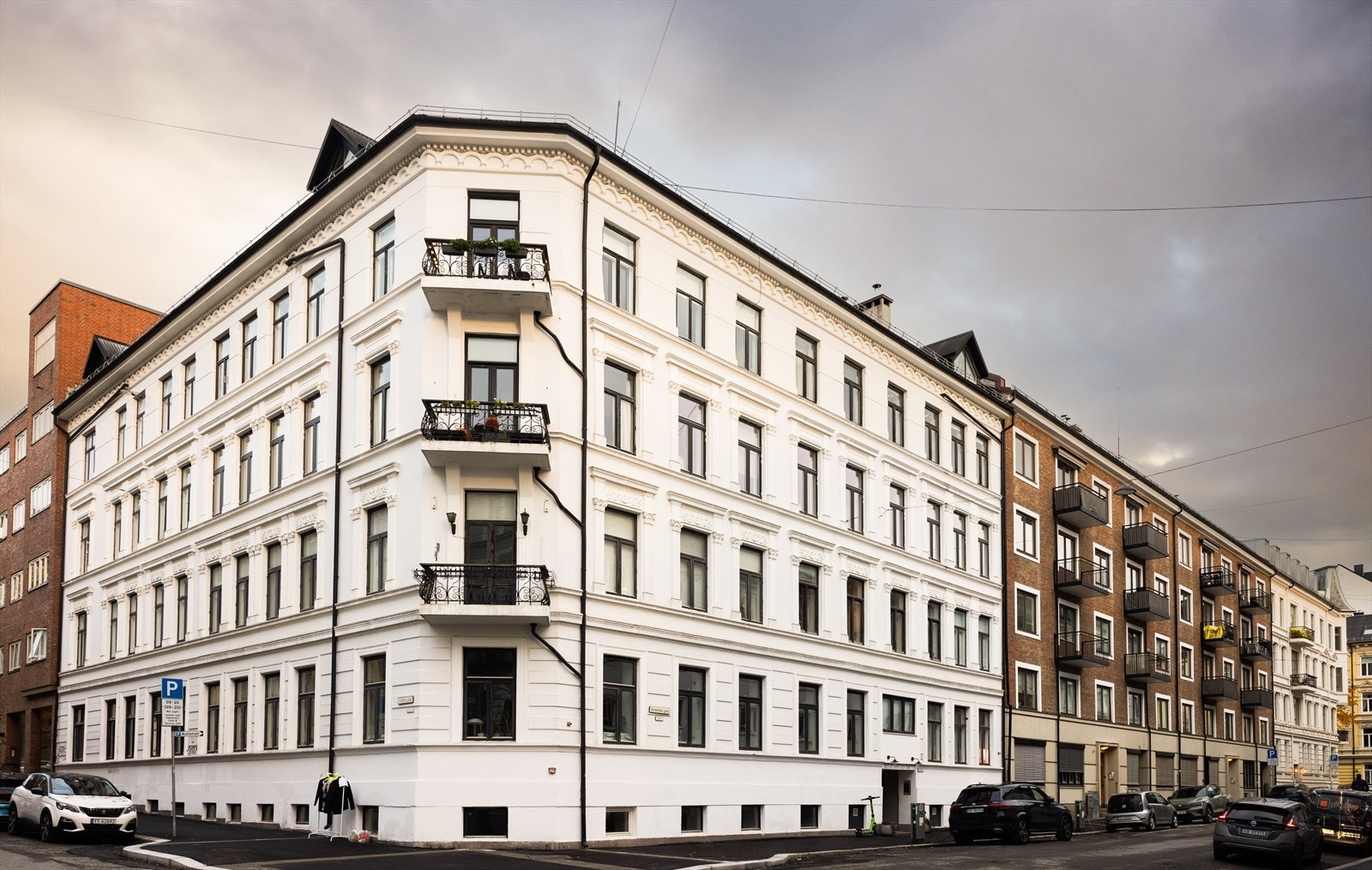 Eiendommen er en del av en klassisk bygård fra 1901, sentralt plassert på St. Hanshaugen. Galleribilde