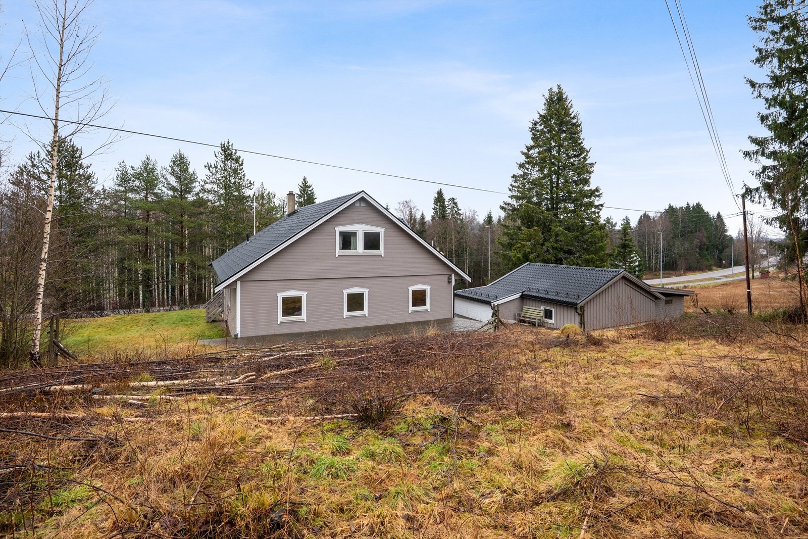 Her bor du med naturen like utenfor døren. Galleribilde