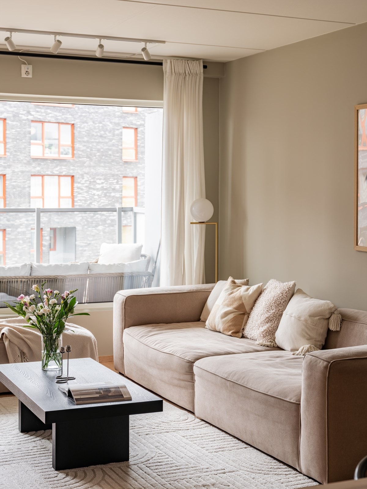 Leiligheten stod ferdig i 2019 og holder følgelig god moderne standard. Galleribilde