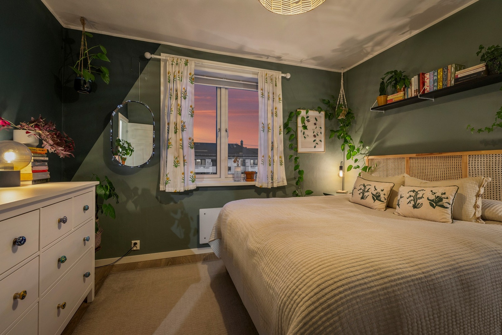 Lun kveldsstemning Galleribilde