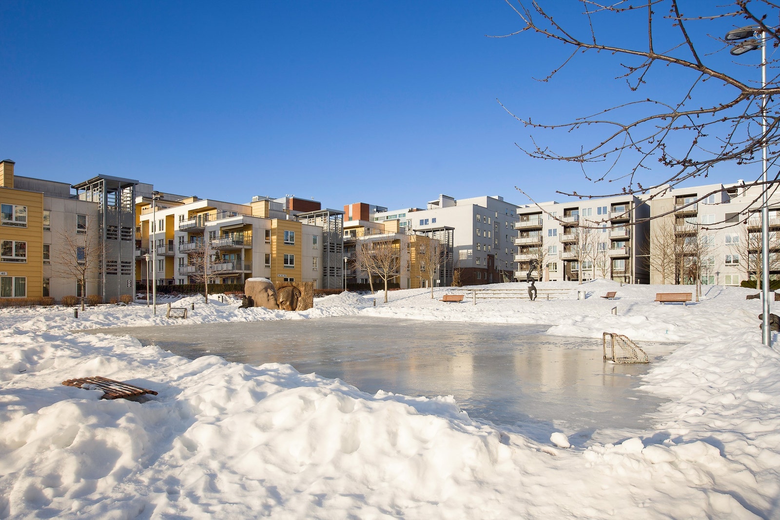 Lørenparken byr på skøytebane om vinteren Galleribilde