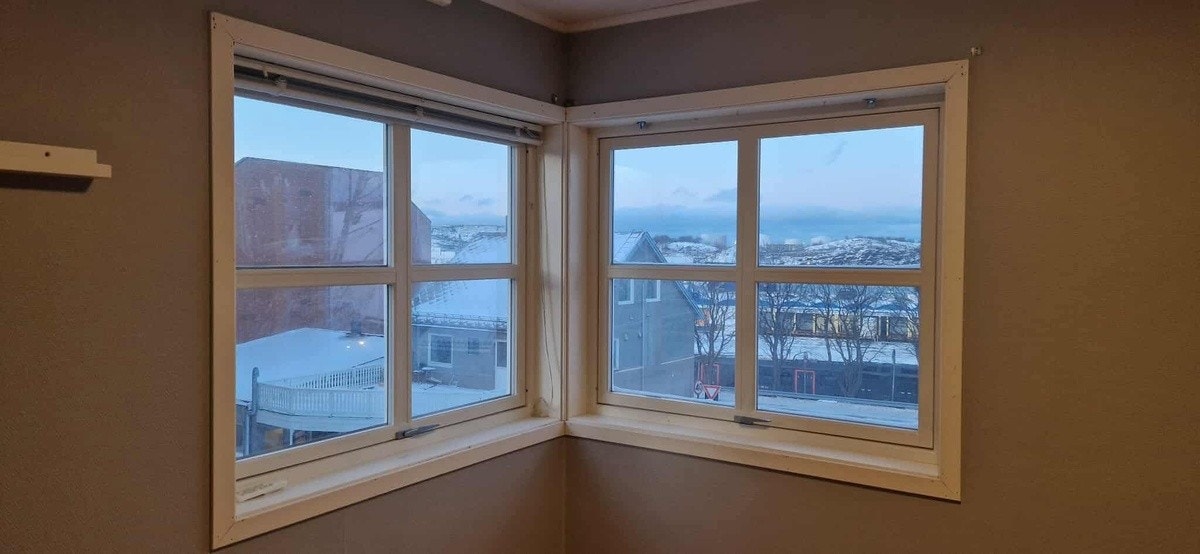 utsikt fra stuevindu Galleribilde