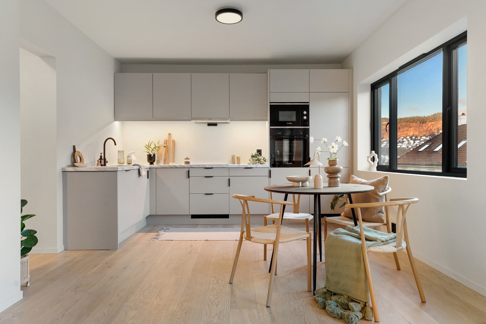 Flott og moderne kjøkken fra Epoq. Galleribilde