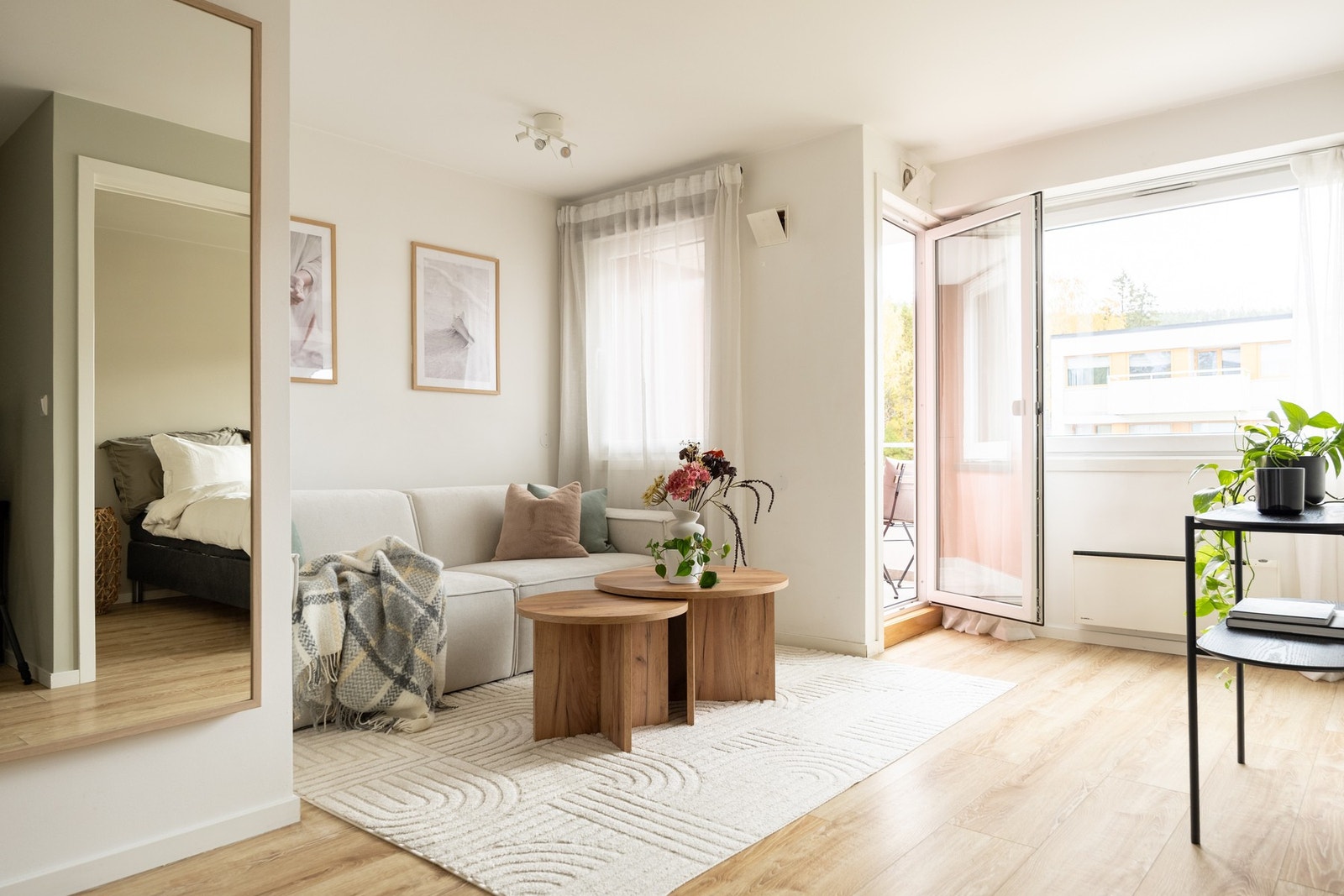 Underlia 51 presenteres av Mekleriet ved Charlotte Marie Bårdsen. Galleribilde