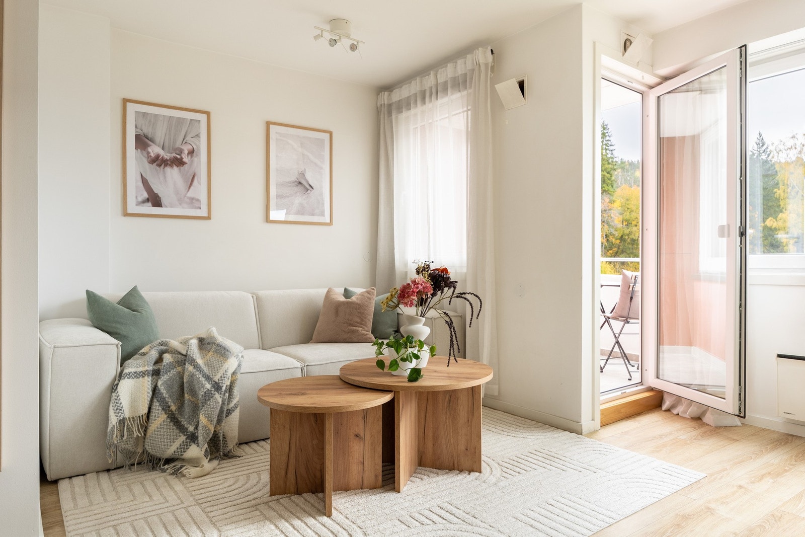 Leiligheten er lys og delikat med god standard. Galleribilde